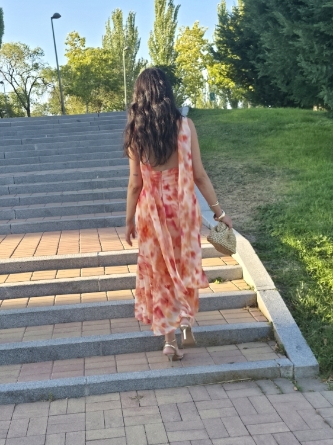 Vestido Bloom Lamba Studio — foto 4 de 4