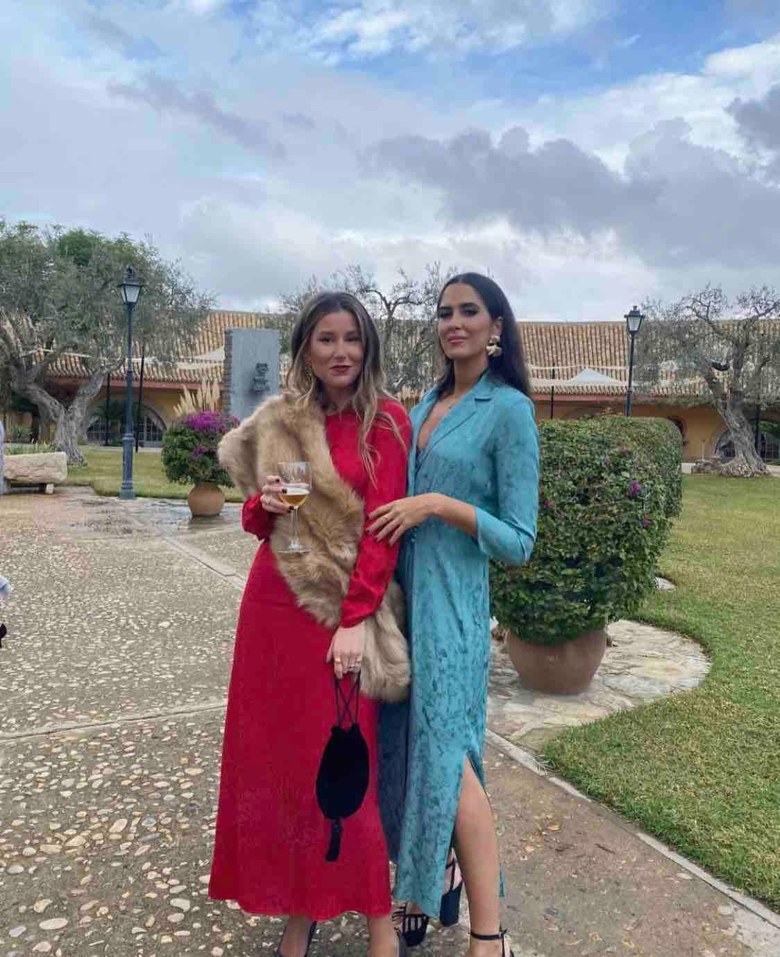 Vestido invitada Mattui verde agua - azulado Mattui Collection — foto 1 de 4