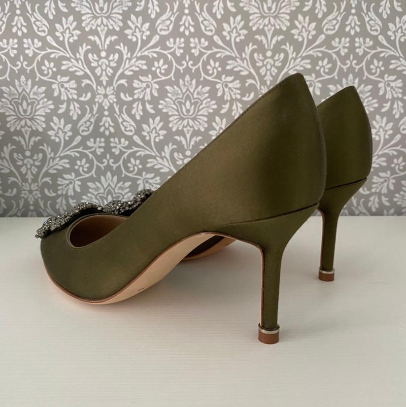 Zapatos Hangisi verde aceituna Manolo Blahnik — foto 4 de 4