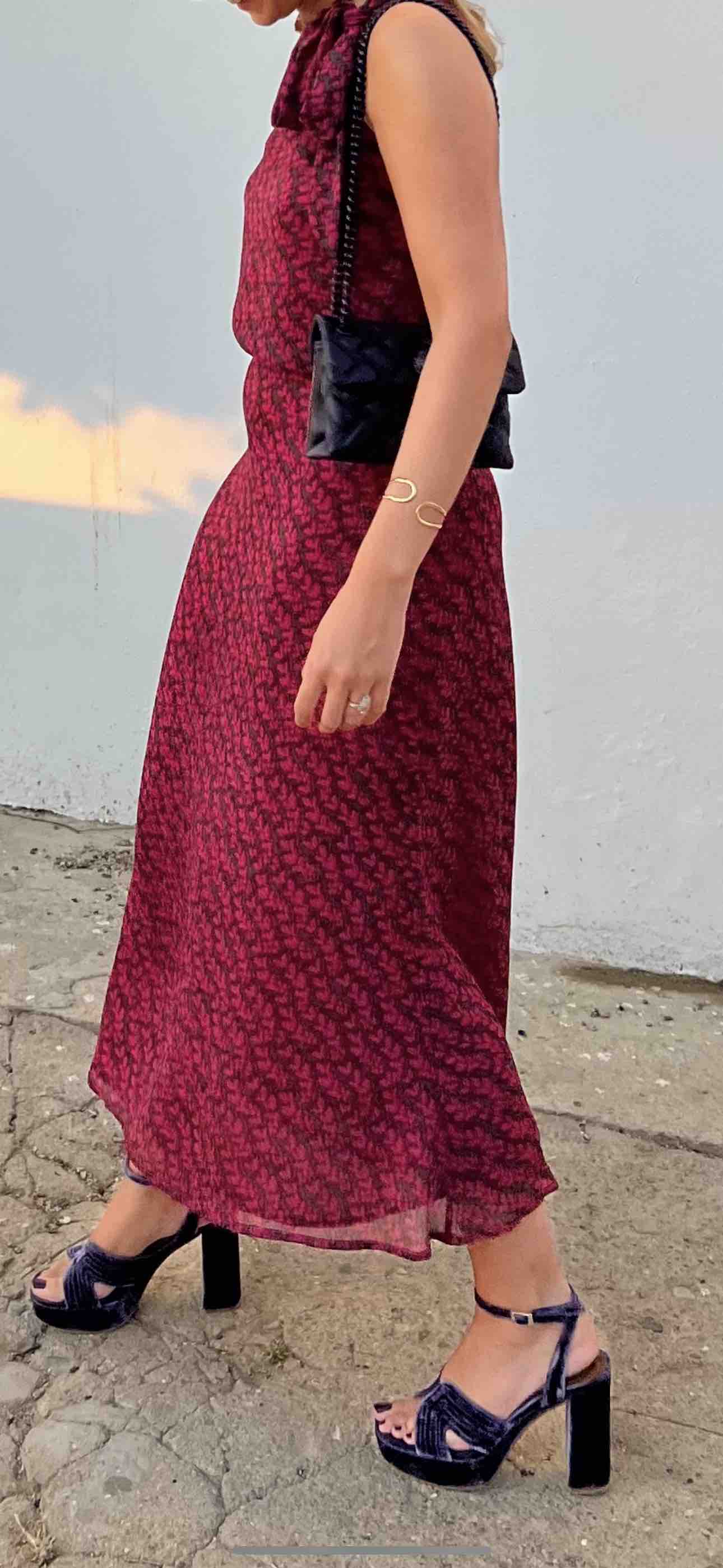 Conjunto Baymo top + falda — foto 1 de 2