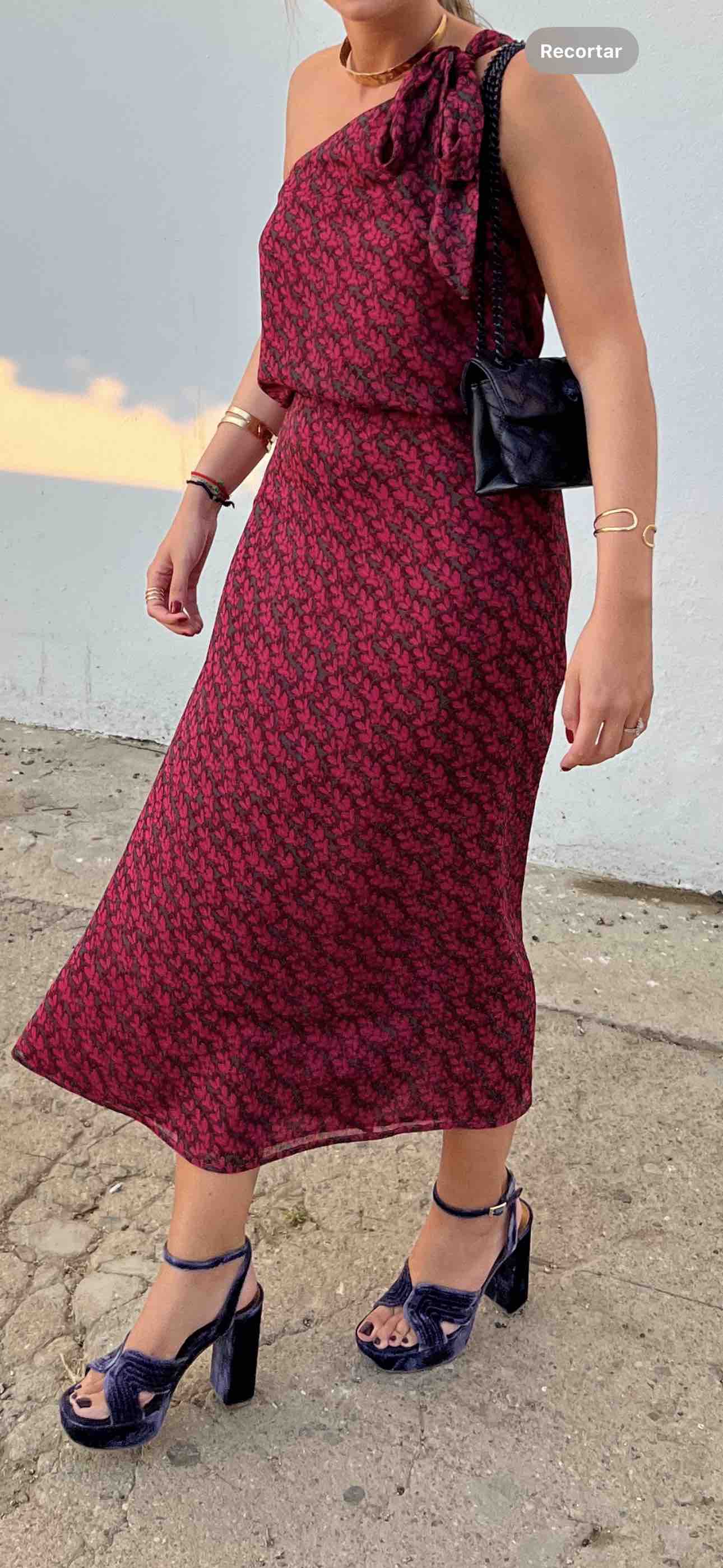 Conjunto Baymo top + falda — foto 2 de 2