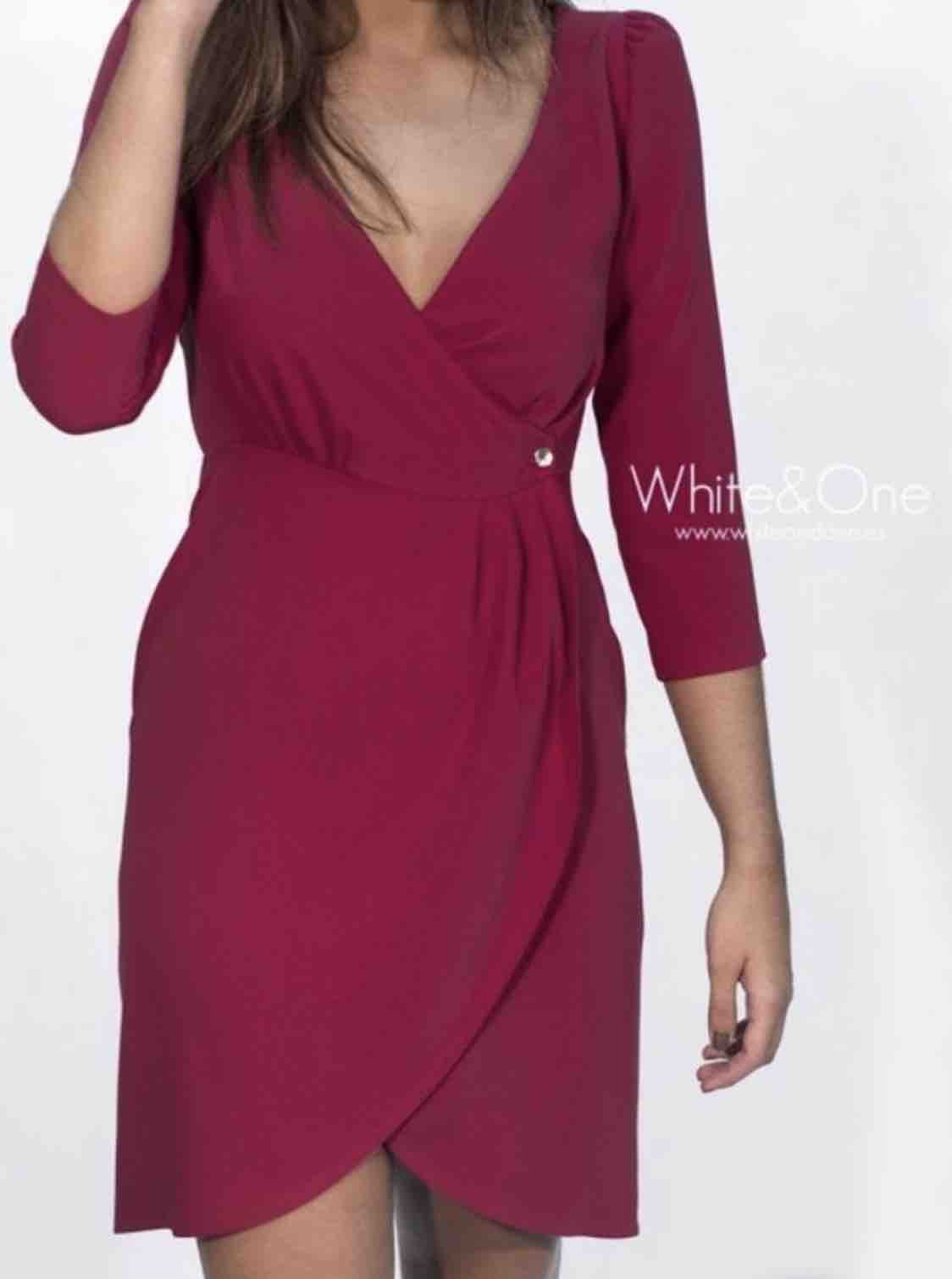 Vestido de boda White & One White&One — foto 3 de 5