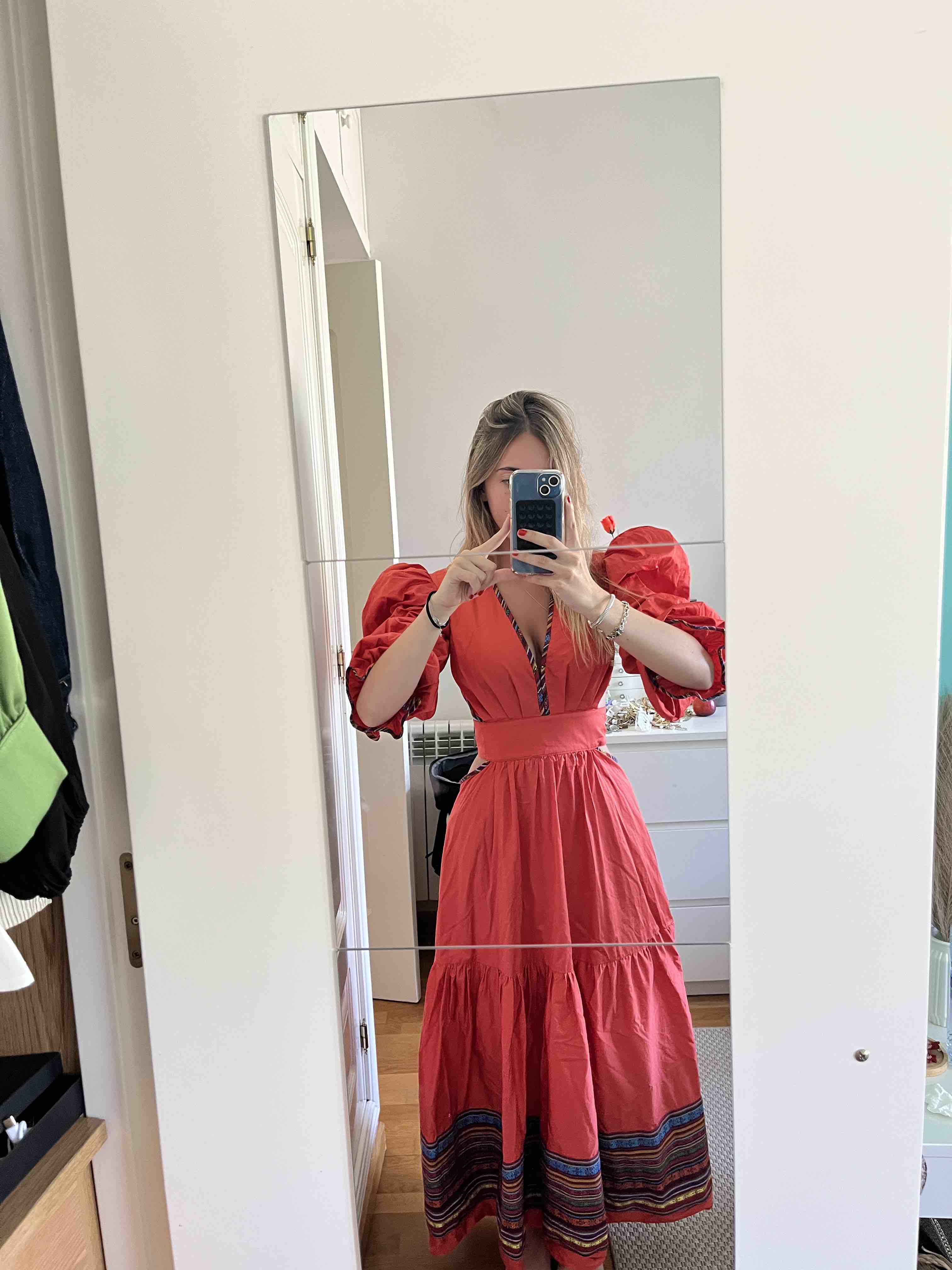 Vestido IQ collection The IQ Collection — foto 1 de 4