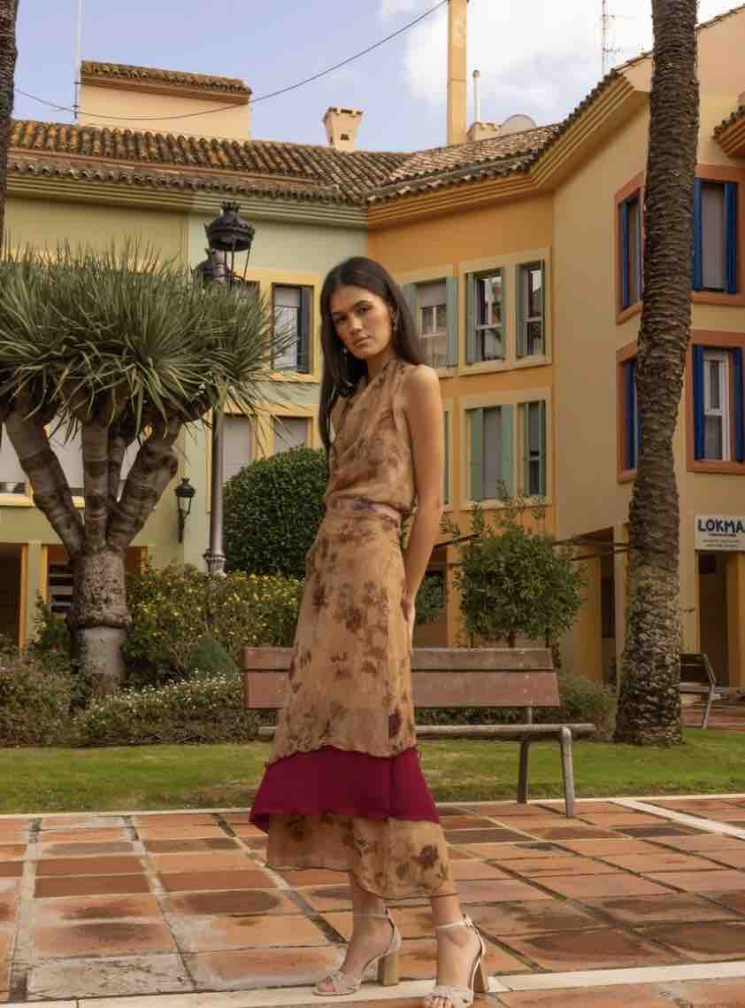 Vestido Dafonte Collection marrón y rosa, talla XS, en alquiler — foto 3 de 5