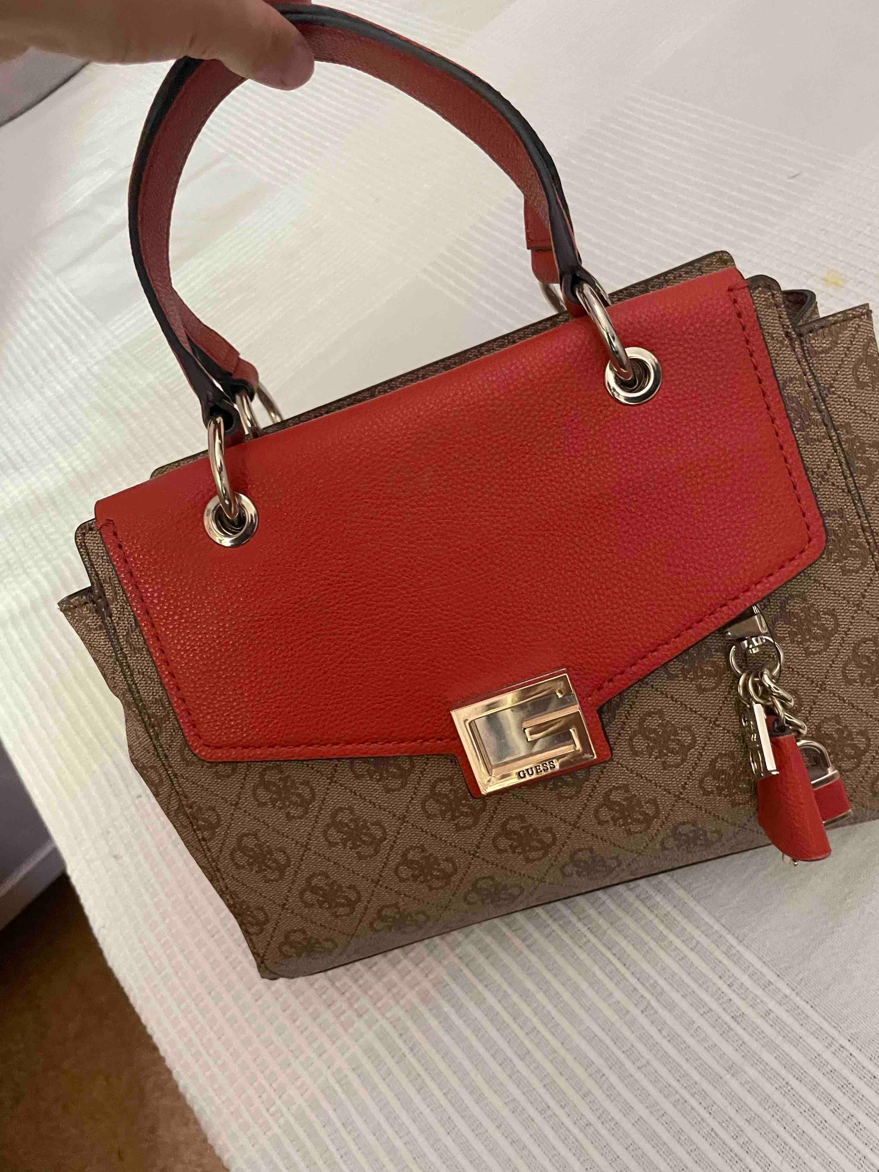 Bolso Guess — foto 4 de 6