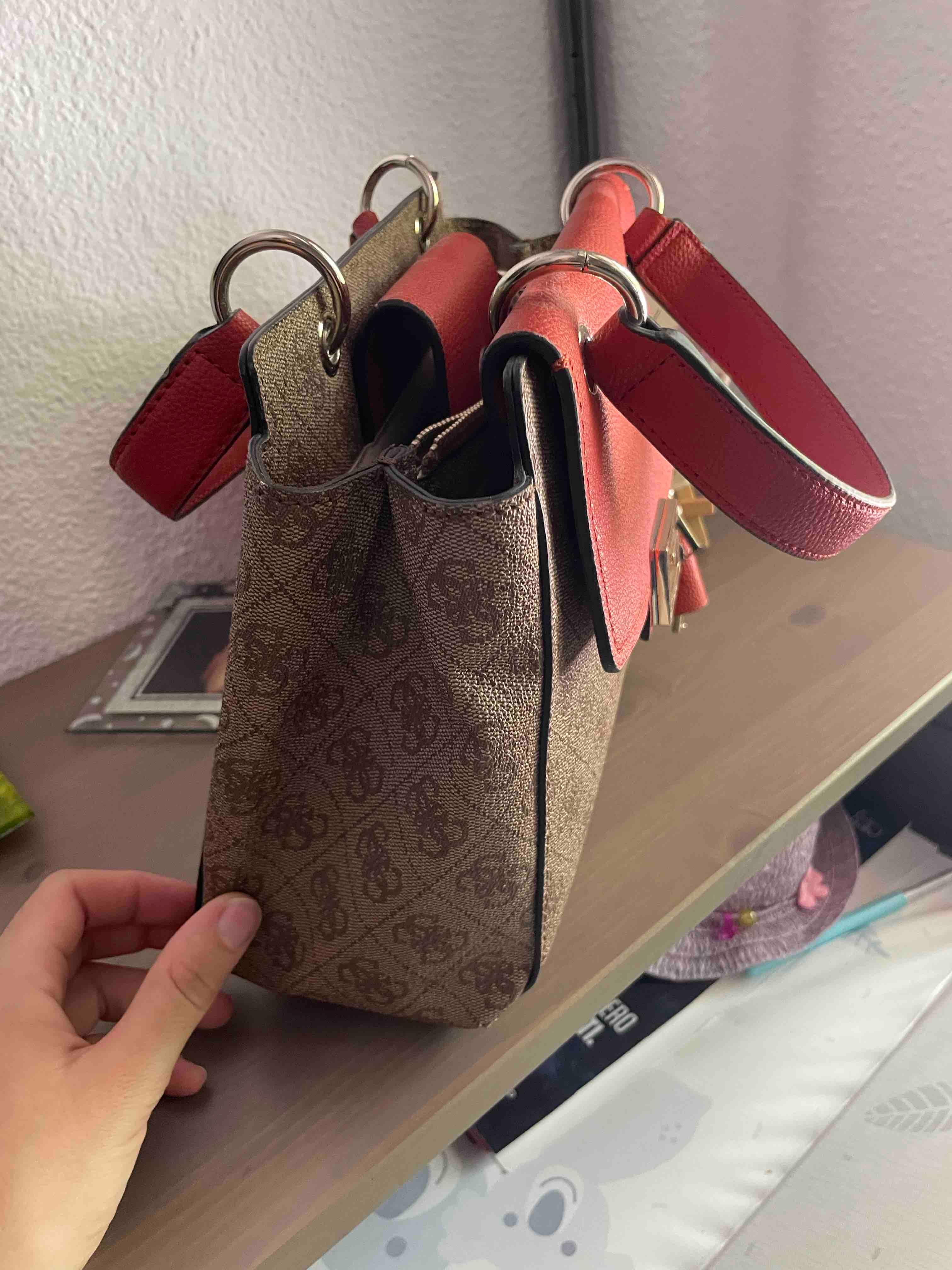 Bolso Guess — foto 3 de 6