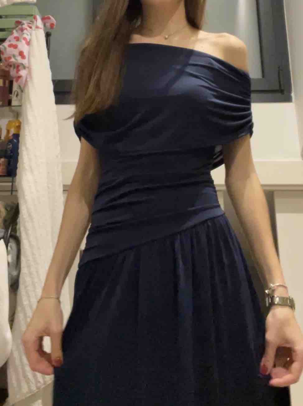 Vestido azul marino Club London — foto 3 de 3
