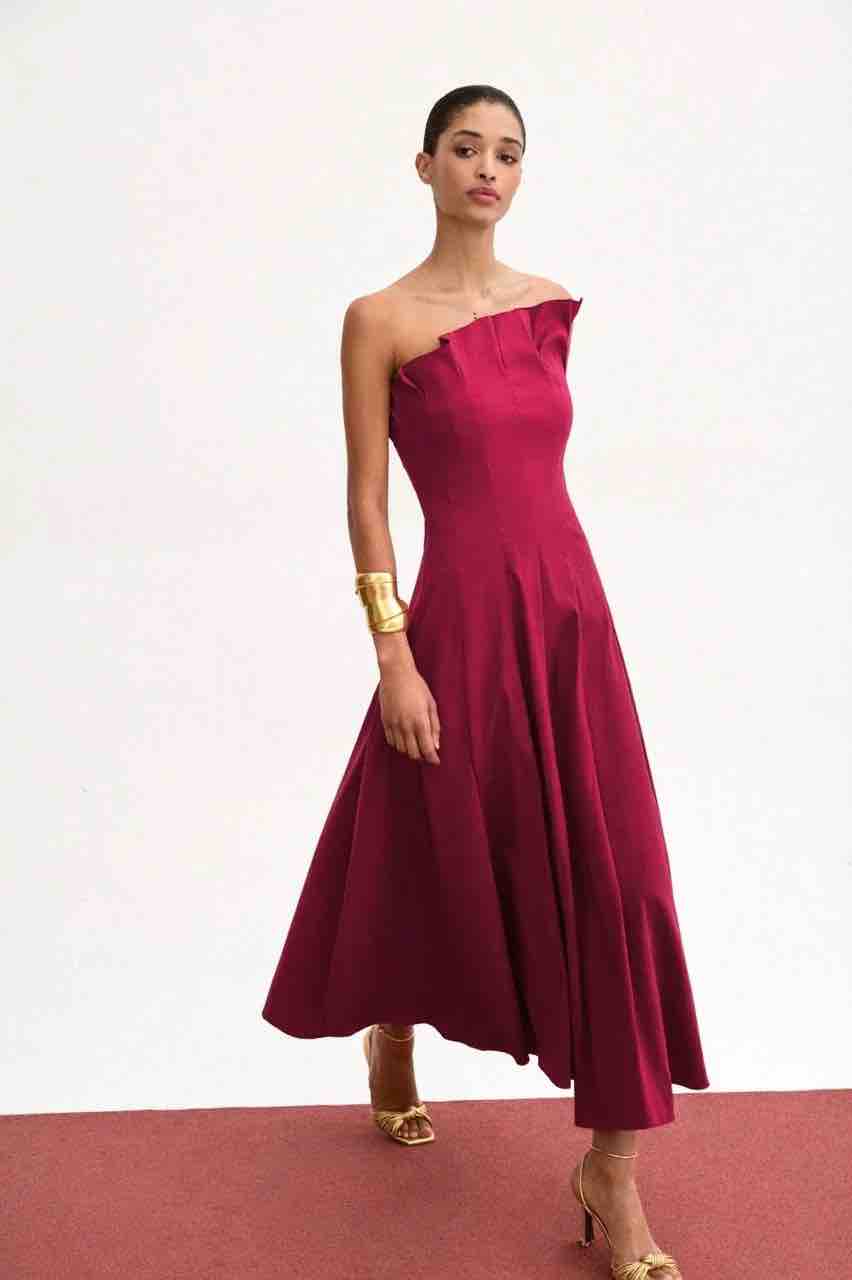 Alquiler Vestido BIMANI midi cereza | Jointy