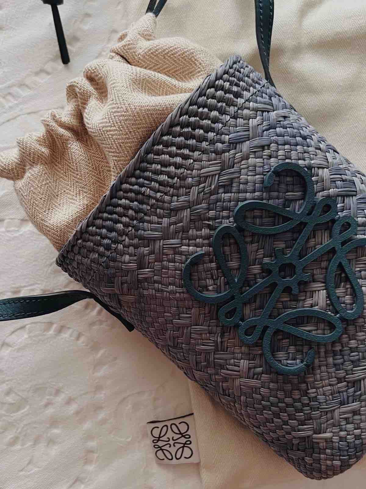 Bolso loewe edición limitada — foto 1 de 5