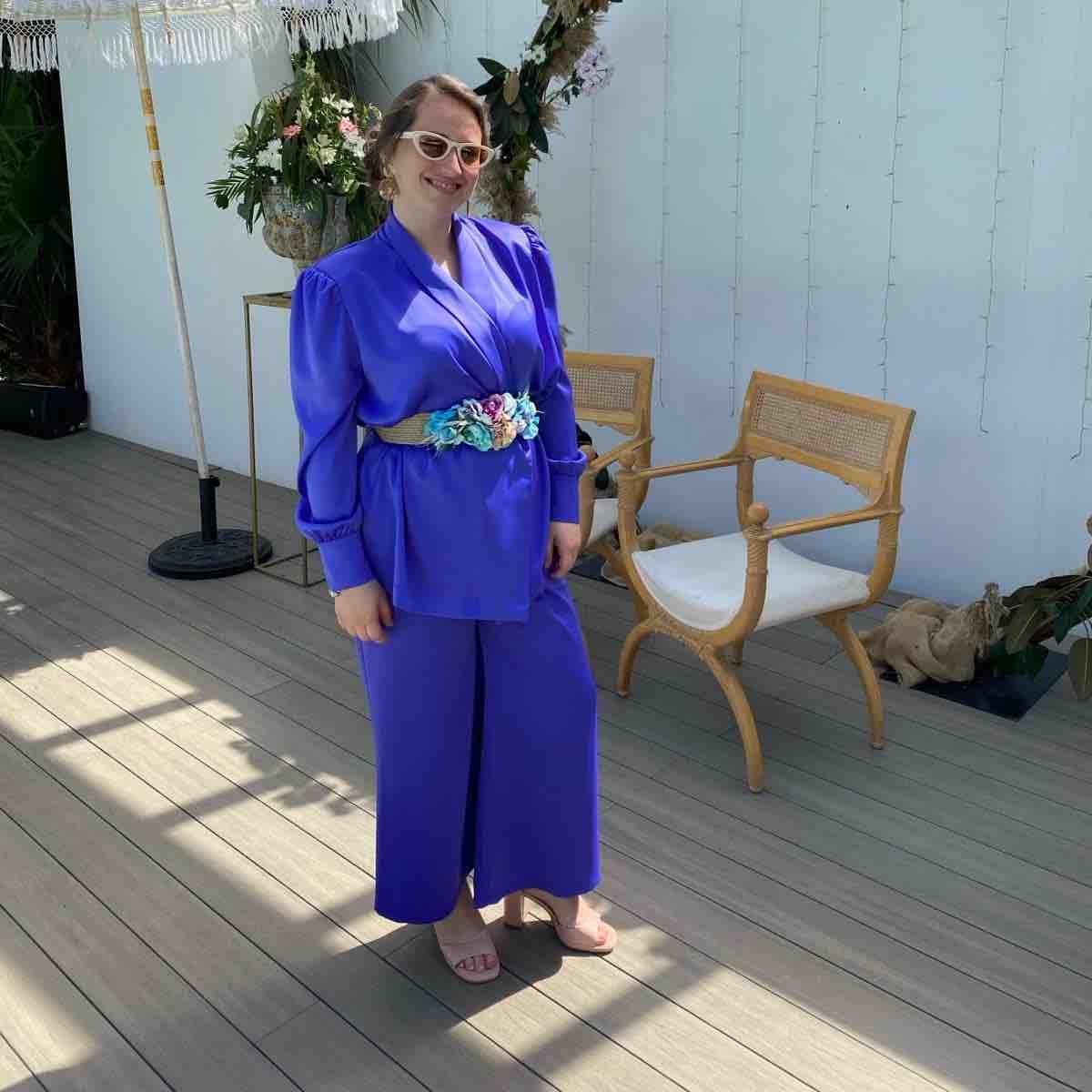 Traje Azul. Tejido muy suave y cómodo. Mariquita Trasquilá — foto 2 de 3