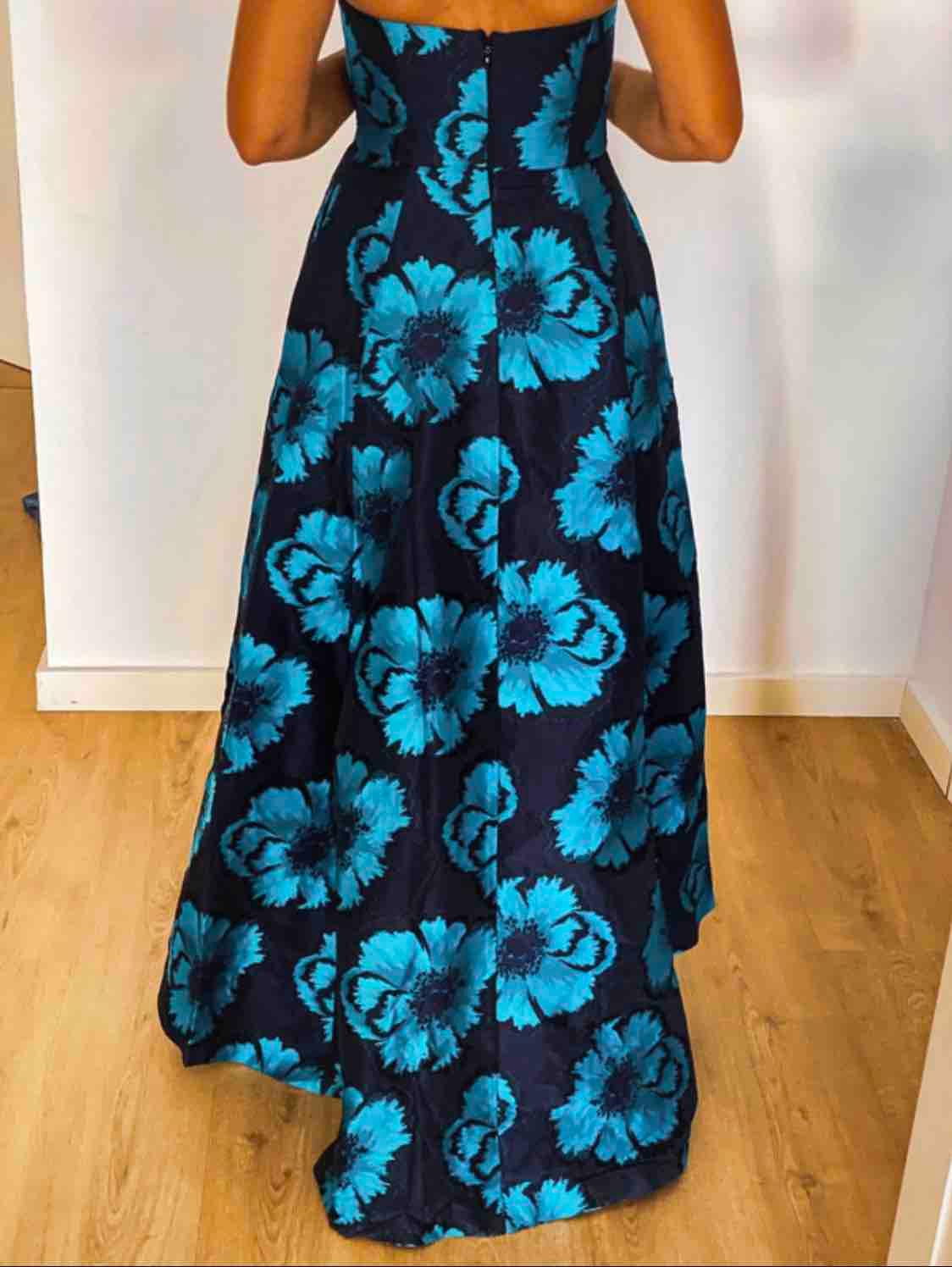 Vestido invitada azul Javier Simorra — foto 2 de 5