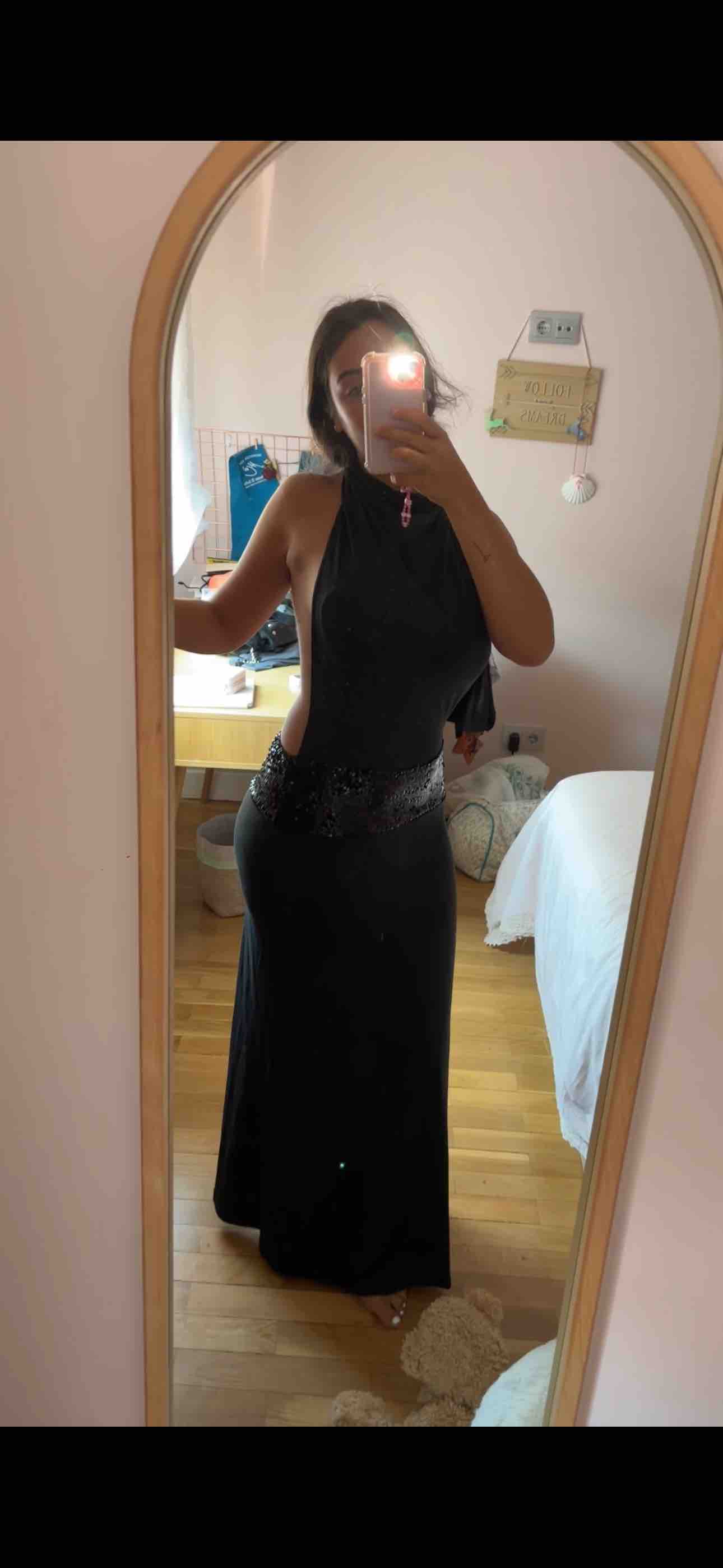 vestido negro largo Laagam — foto 1 de 2