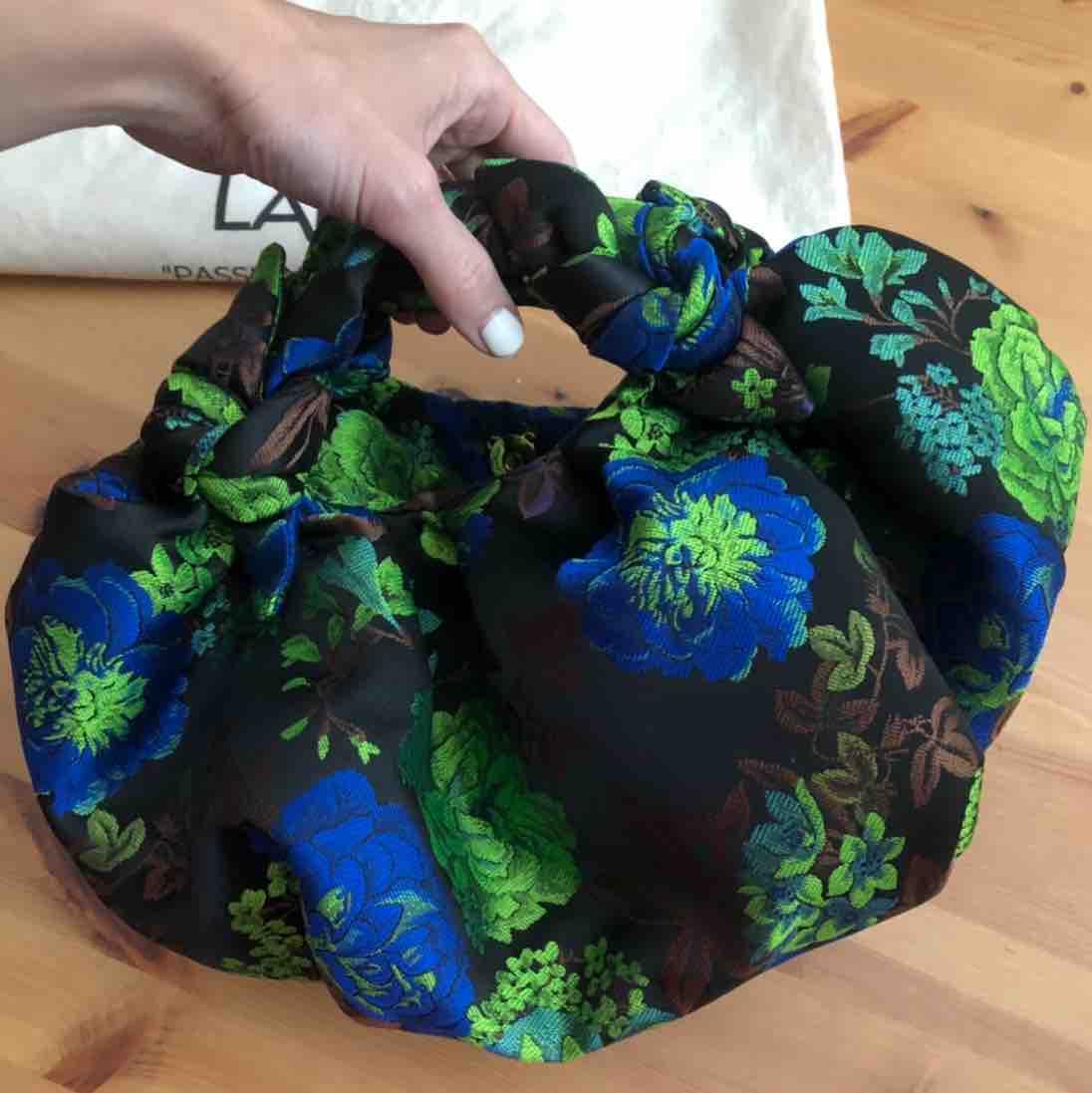 Bolso Bernatta seda Laia Alen — foto 1 de 3