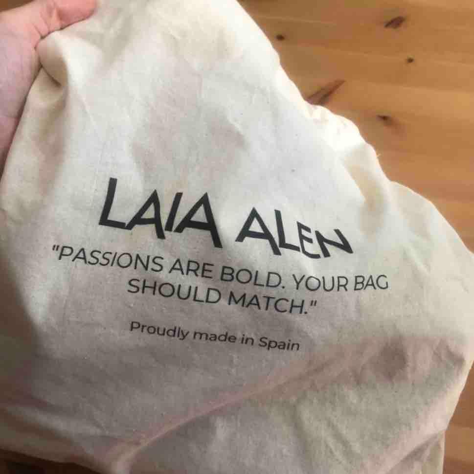 Bolso Bernatta seda Laia Alen — foto 3 de 3