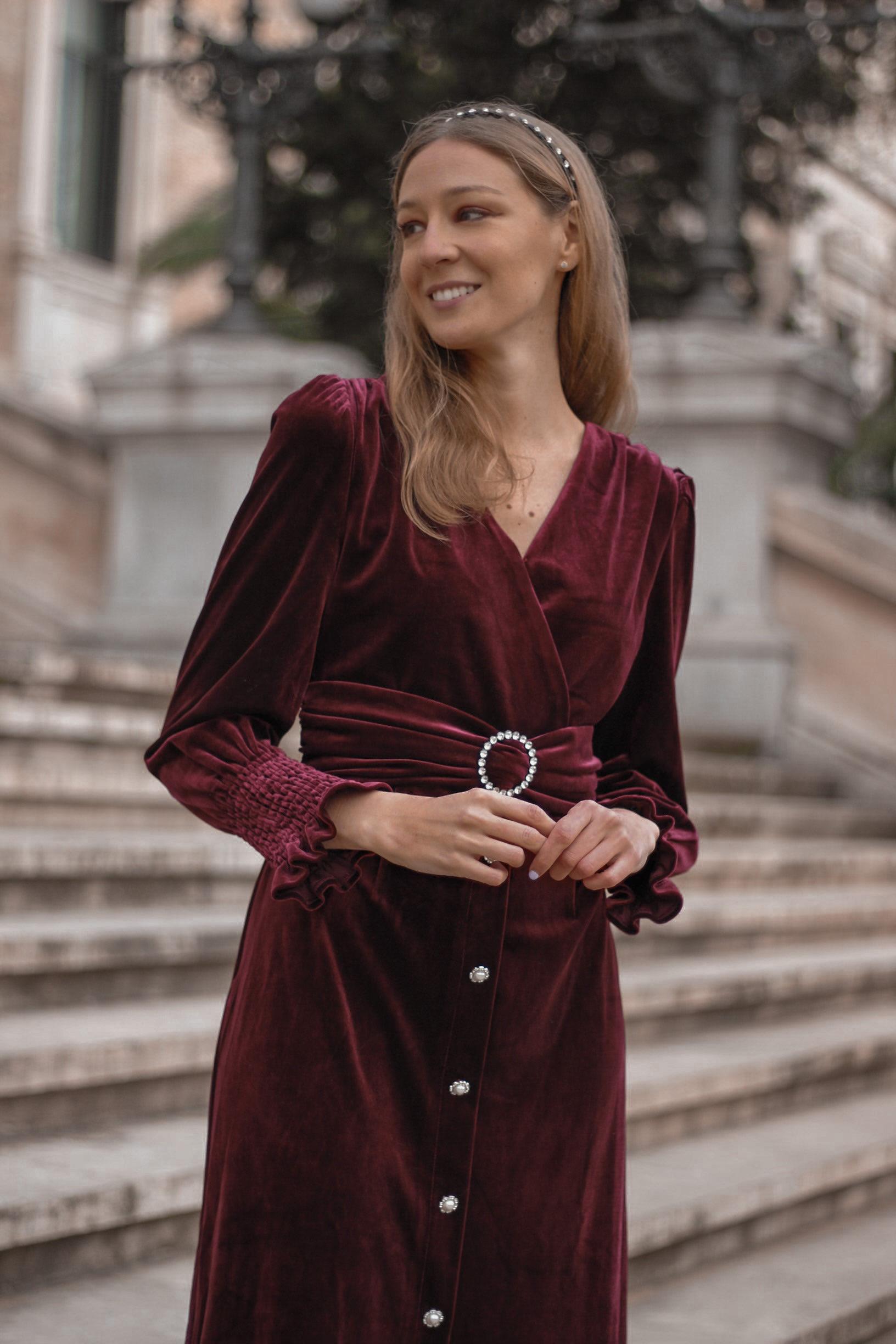 vestido terciopelo manga larga chicwish — foto 2 de 2