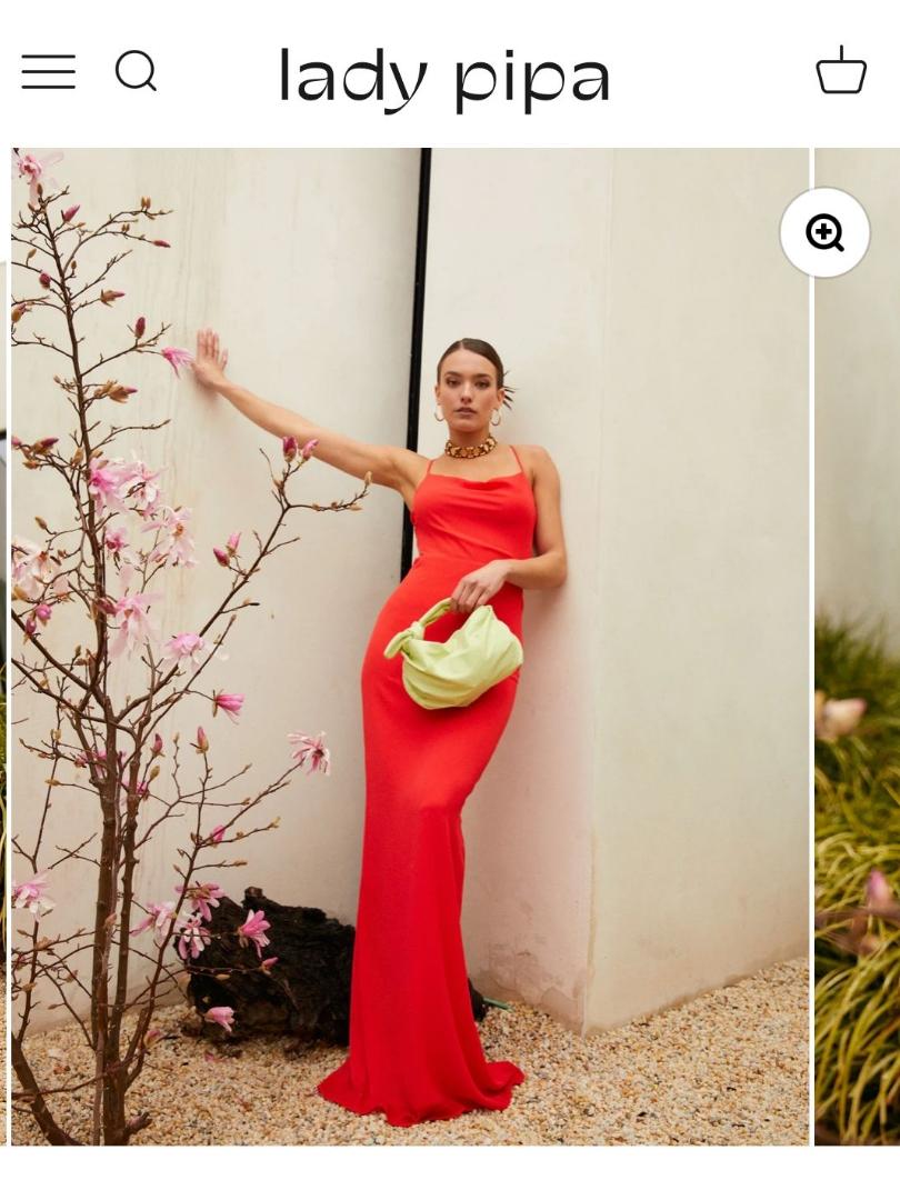 Vestido lady pipa con etiqueta — foto 1 de 5