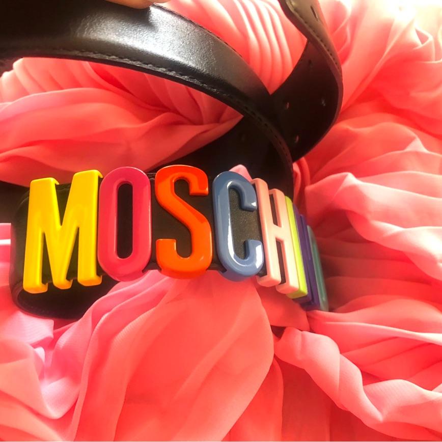 Cinturón con LOGO colores Moschino — foto 2 de 4