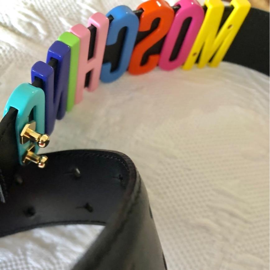 Cinturón con LOGO colores Moschino — foto 4 de 4