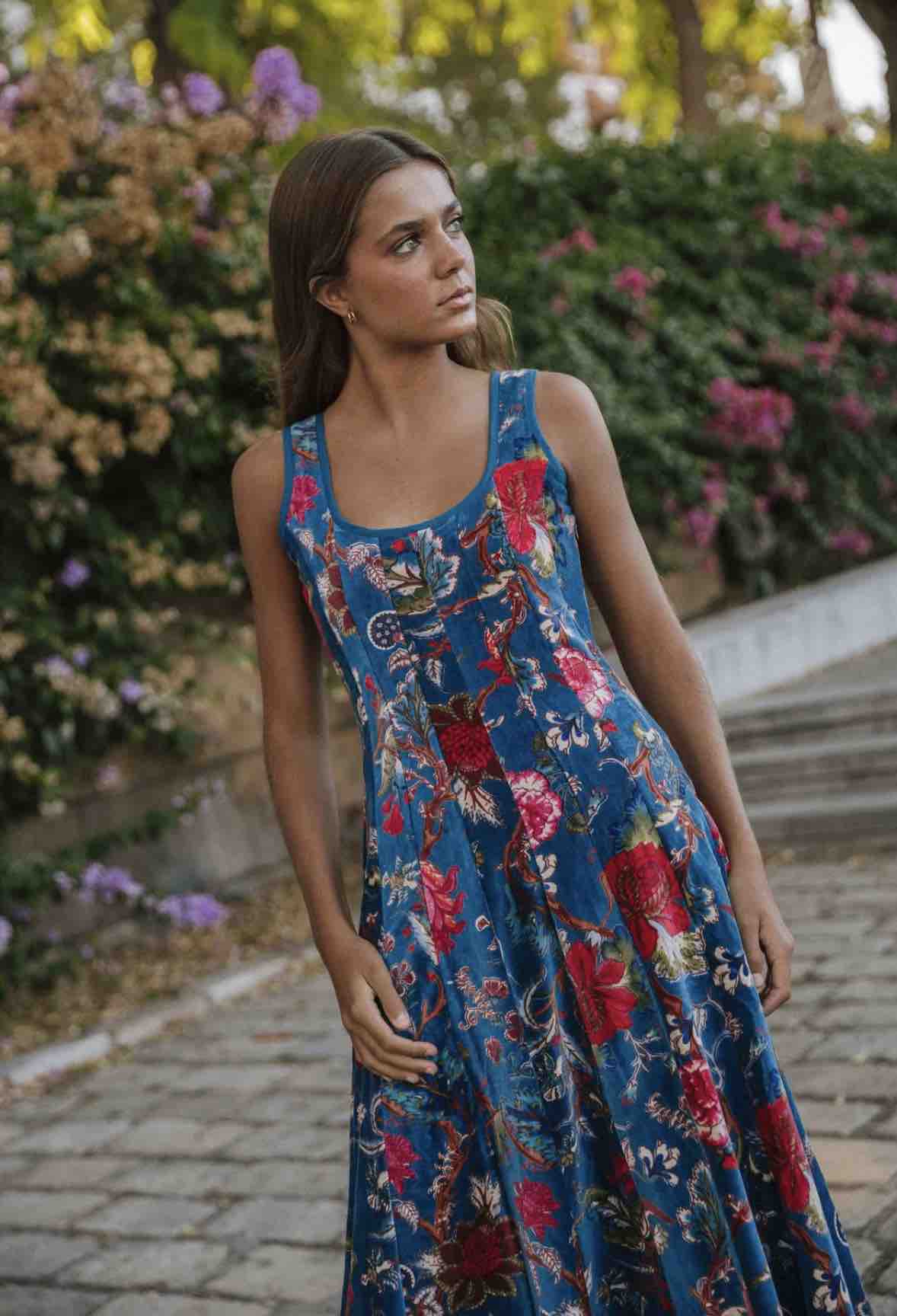 Vestido Esedetres azul, talla M, en alquiler — foto 2 de 3