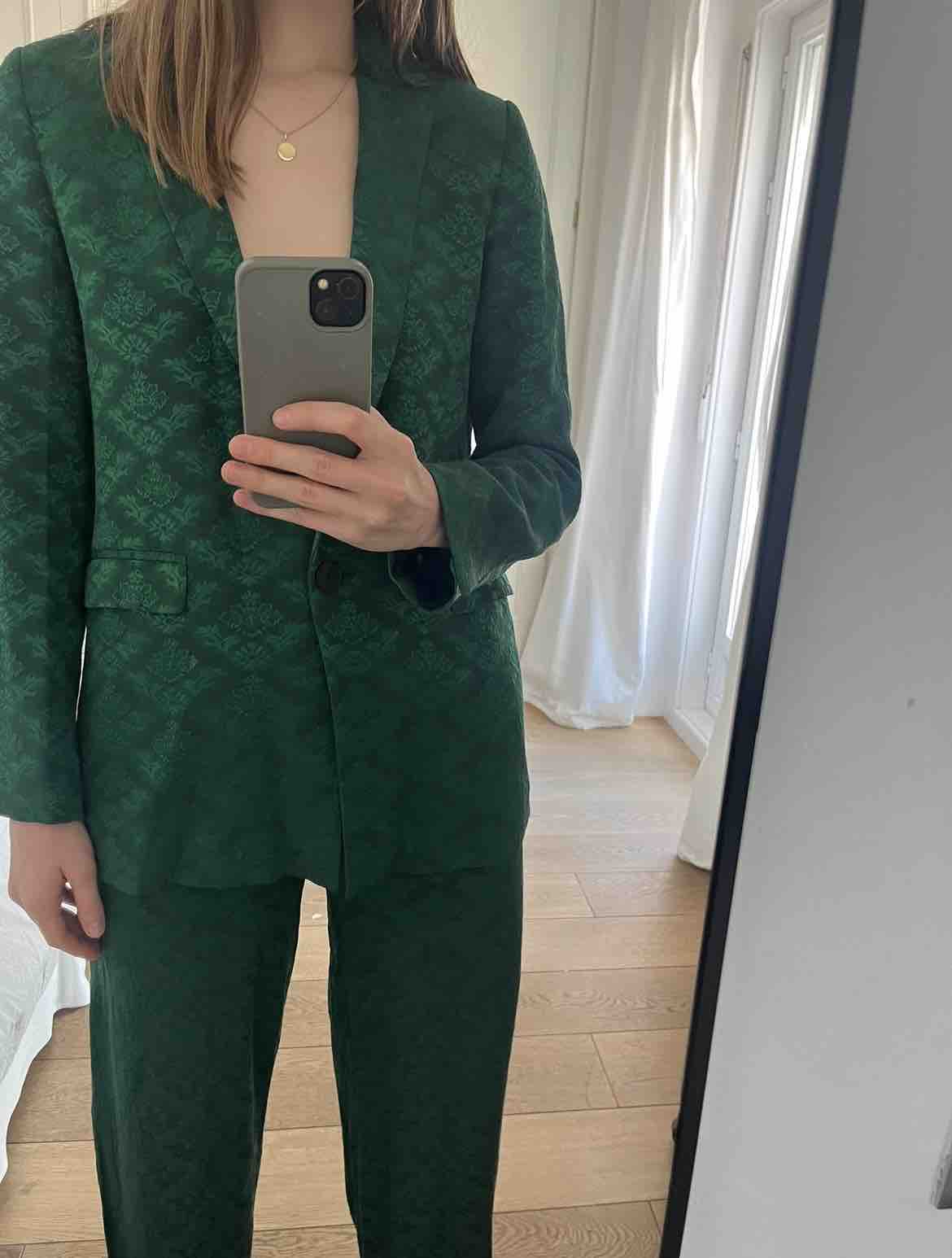 Green Sandro suit — foto 3 de 5