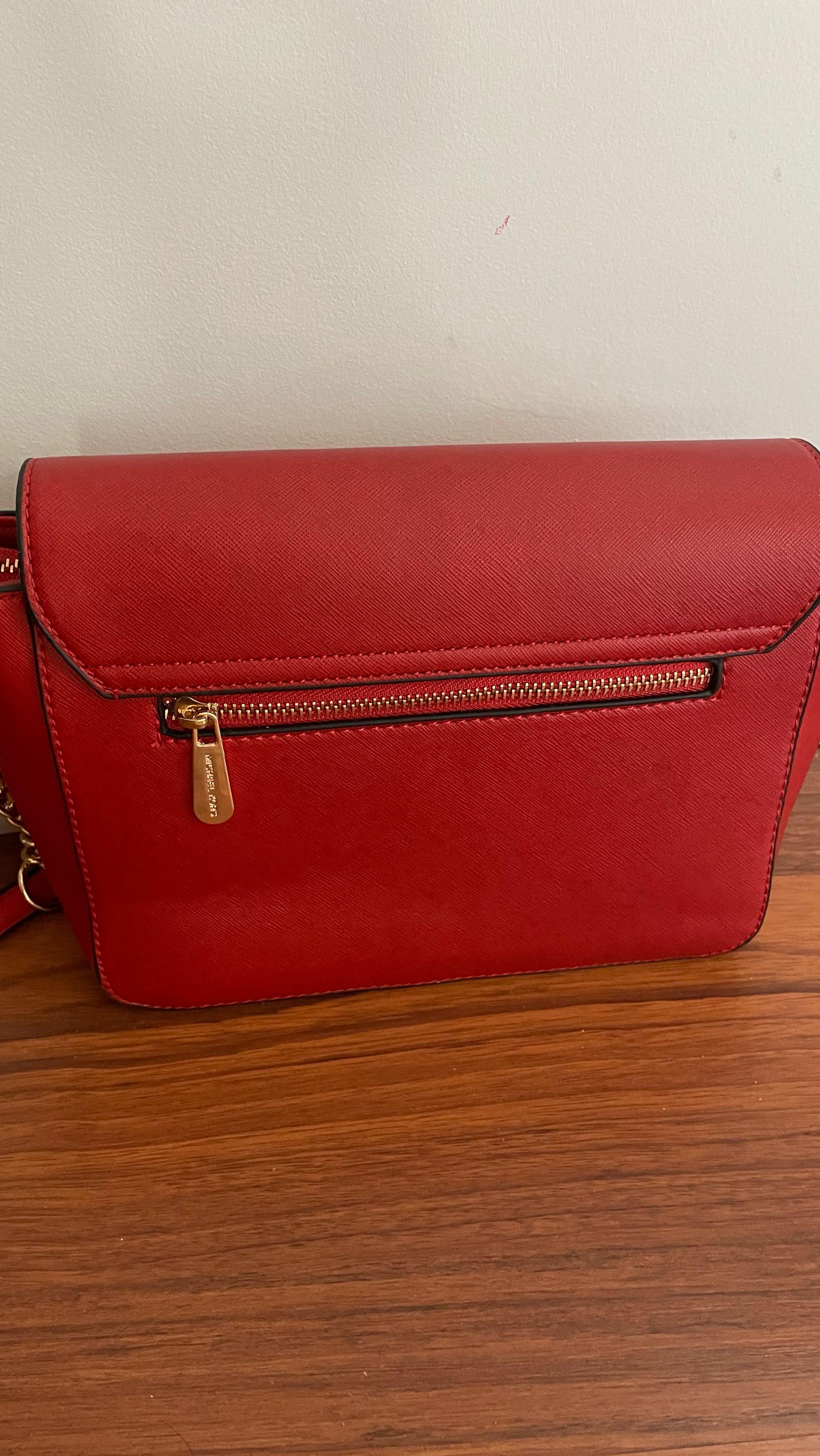 bolso Michael Kors rojo — foto 2 de 5