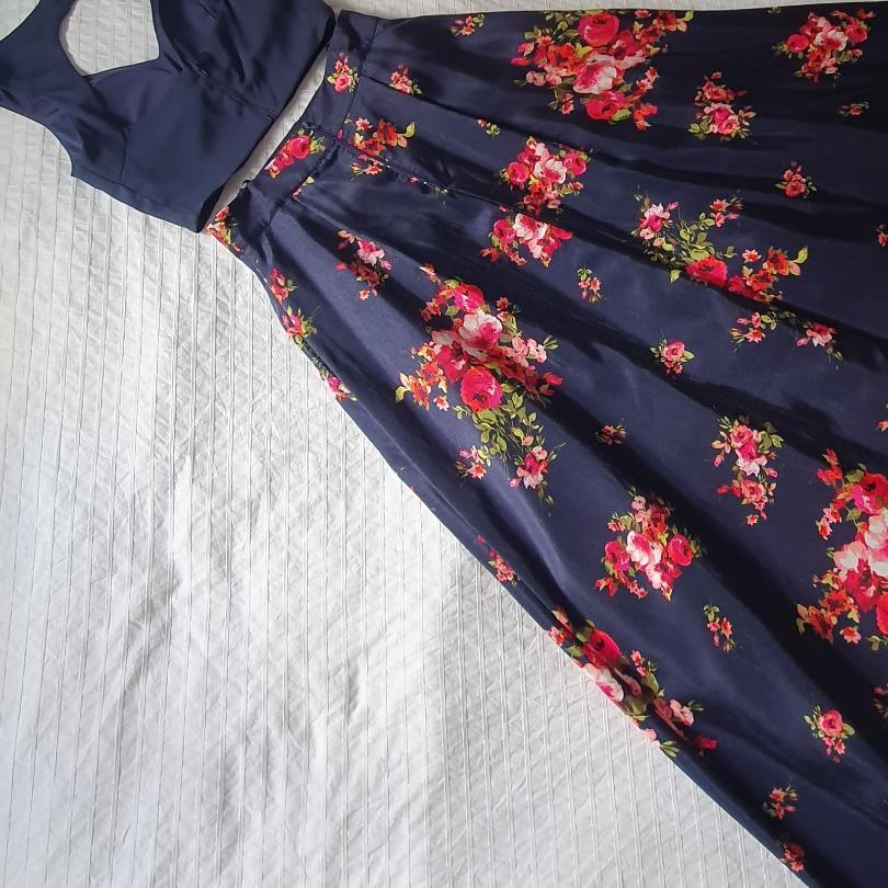 Conjunto estampado falda larga y crop top Fórmula Joven — foto 2 de 6