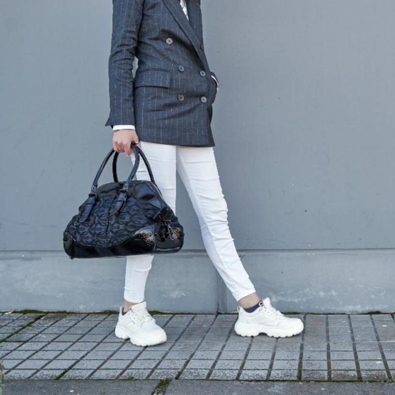 Bolso Negro Just Cavalli de Gran Capacidad — foto 6 de 6