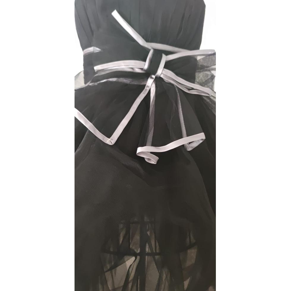 Vestido palabra de honor de tull negro Dress Code by RIZAL — foto 4 de 6