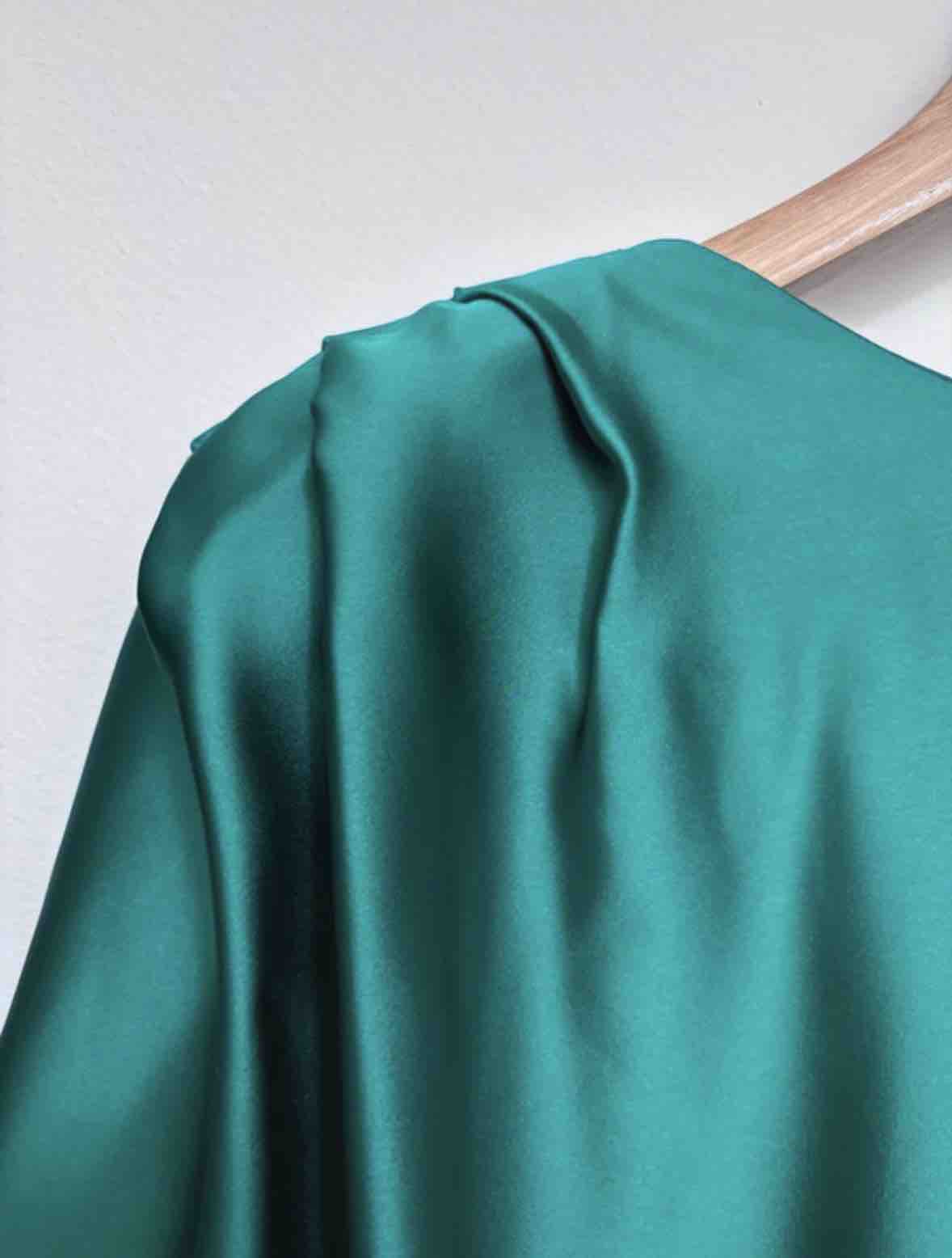 Vestido midi invitada verde Aryentto — foto 4 de 6
