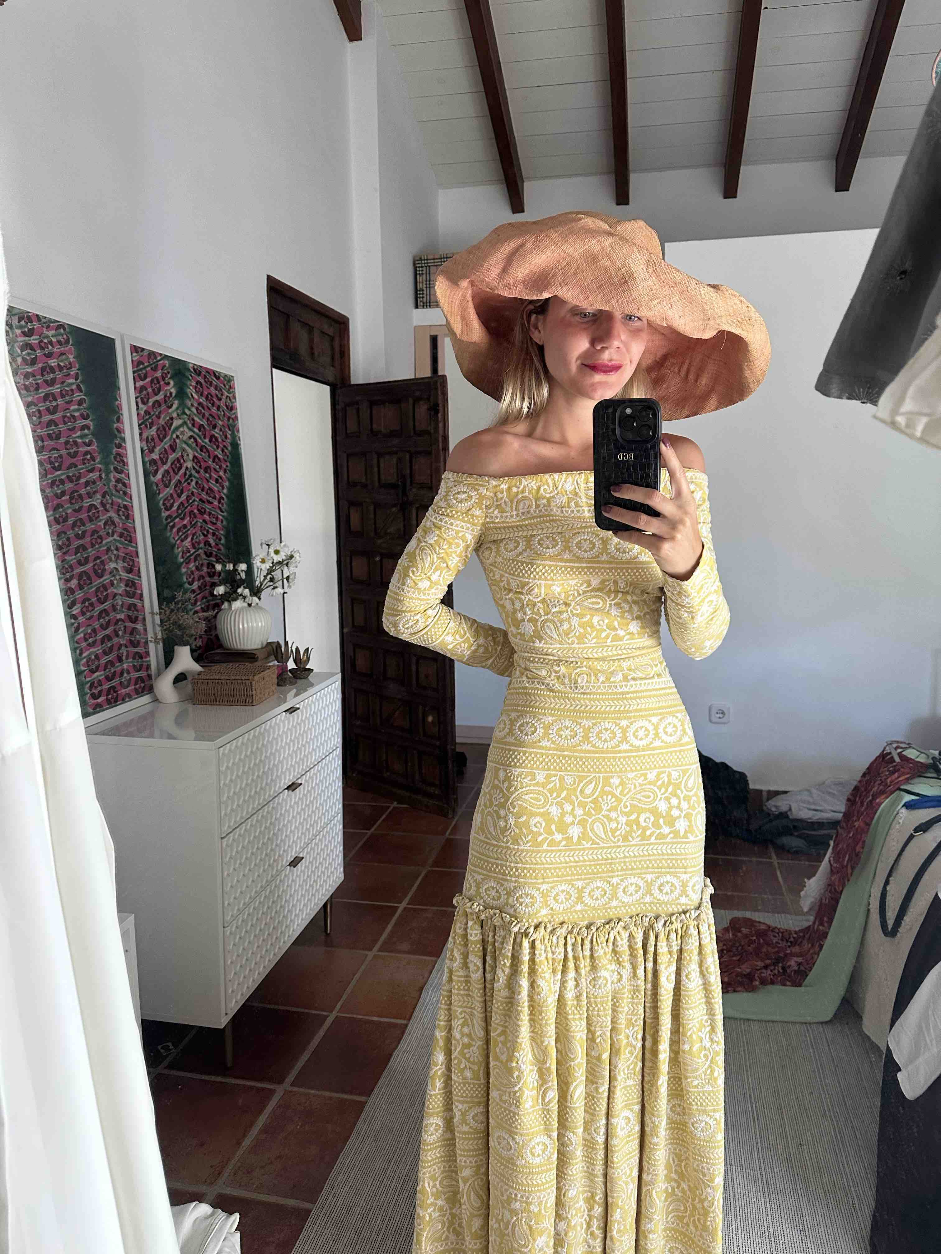 Vestido coosy amarillo — foto 2 de 3