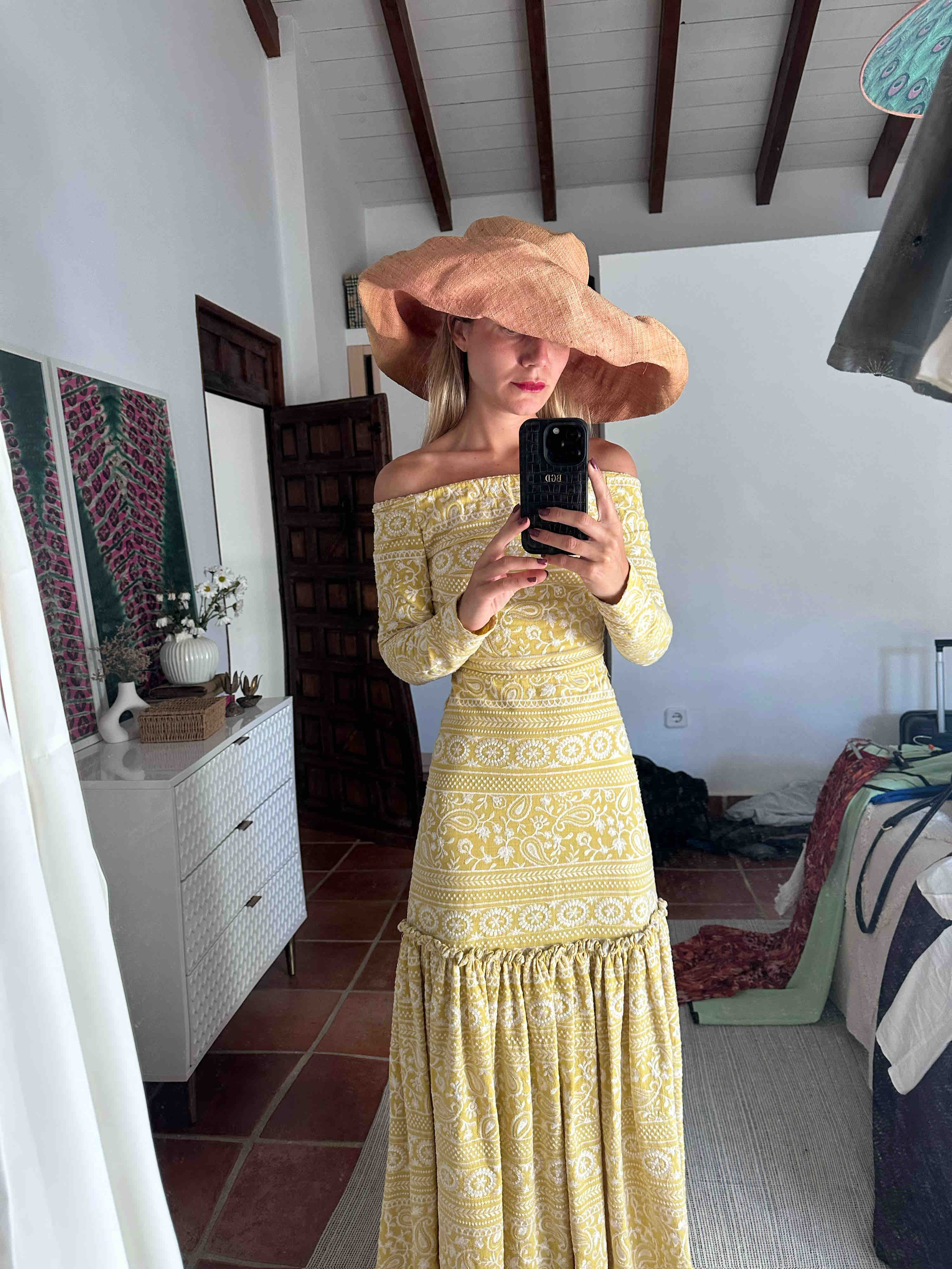 Vestido coosy amarillo — foto 1 de 3