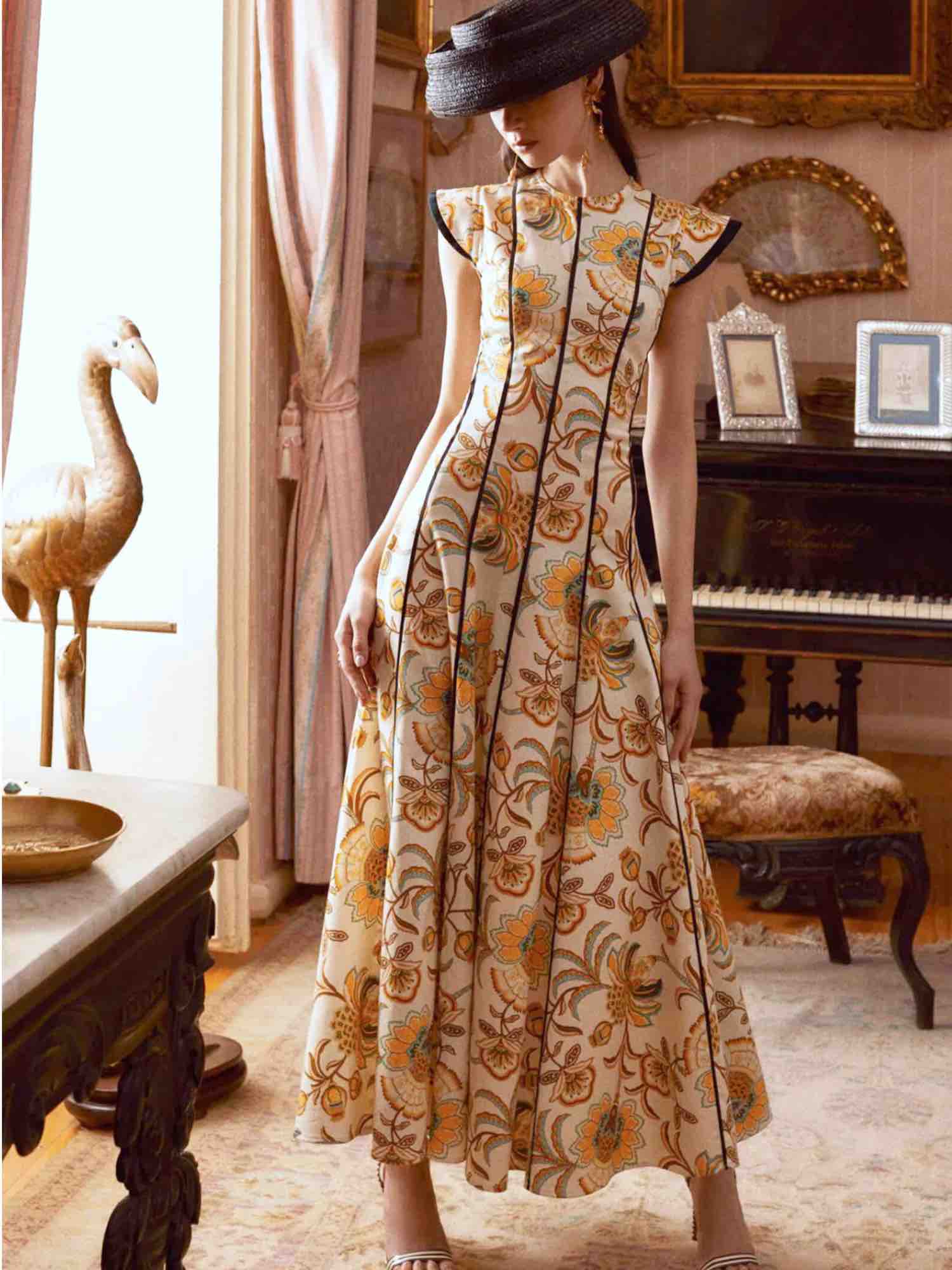 Vestido IQ Collection The IQ Collection — foto 2 de 2