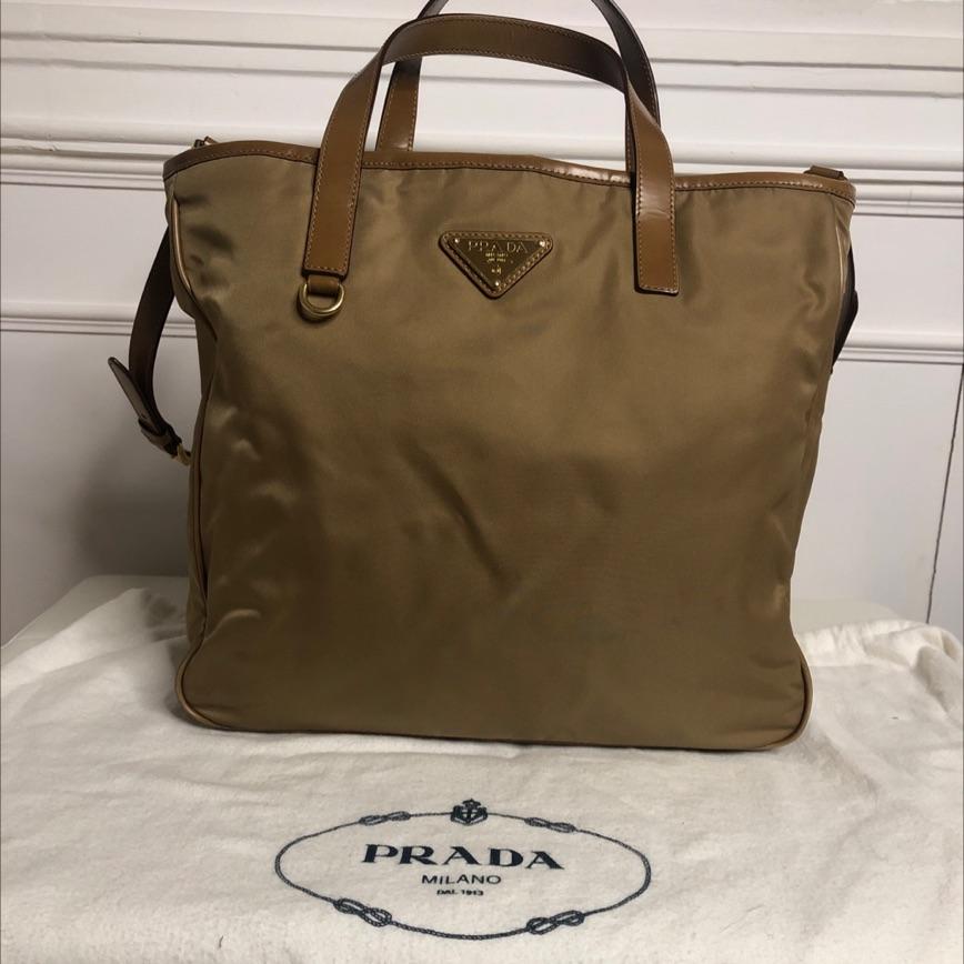 Bolso Prada — foto 1 de 4