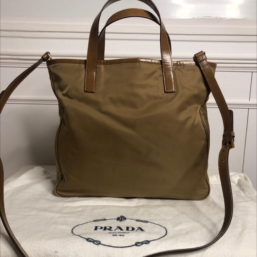 Bolso Prada — foto 2 de 4