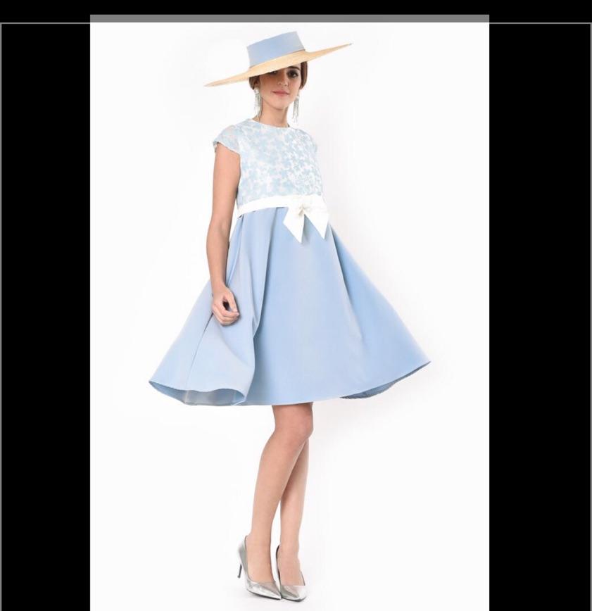 Vestido con vuelo Oh My Looks — foto 1 de 4