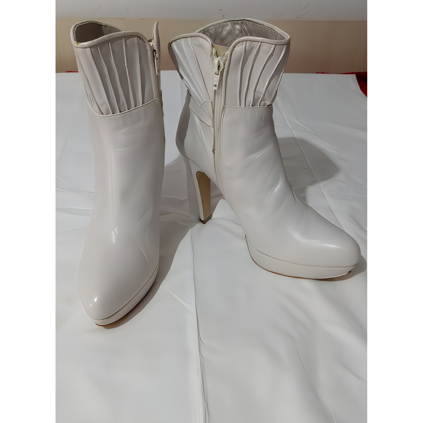 Botas Ezzio — foto 1 de 2