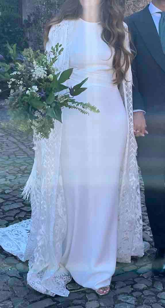 Vestido novia + capa Yolancris Yolan Cris — foto 6 de 6