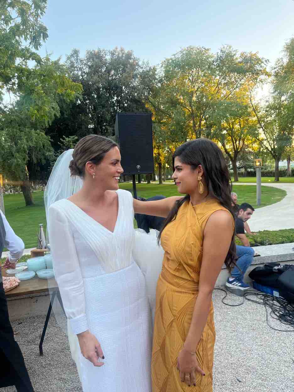 Vestido amarillo,dorado Mattui Collection — foto 3 de 6