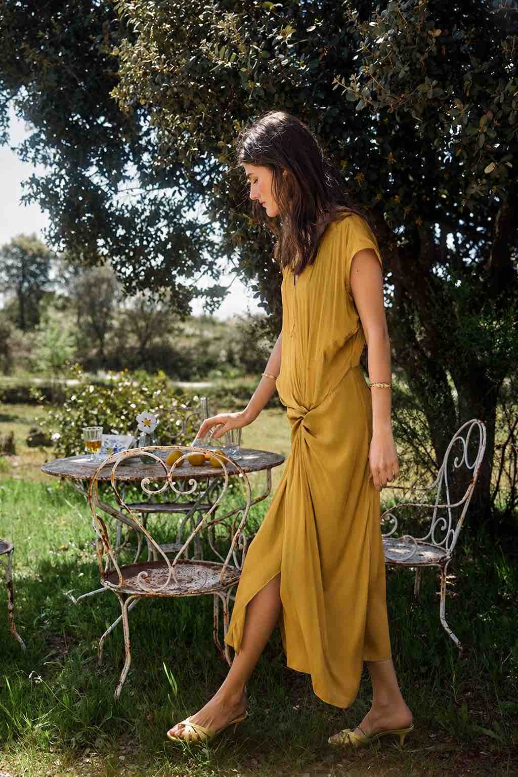 Vestido Hoss Intropia amarillo y naranja, talla L, en alquiler — foto 1 de 2