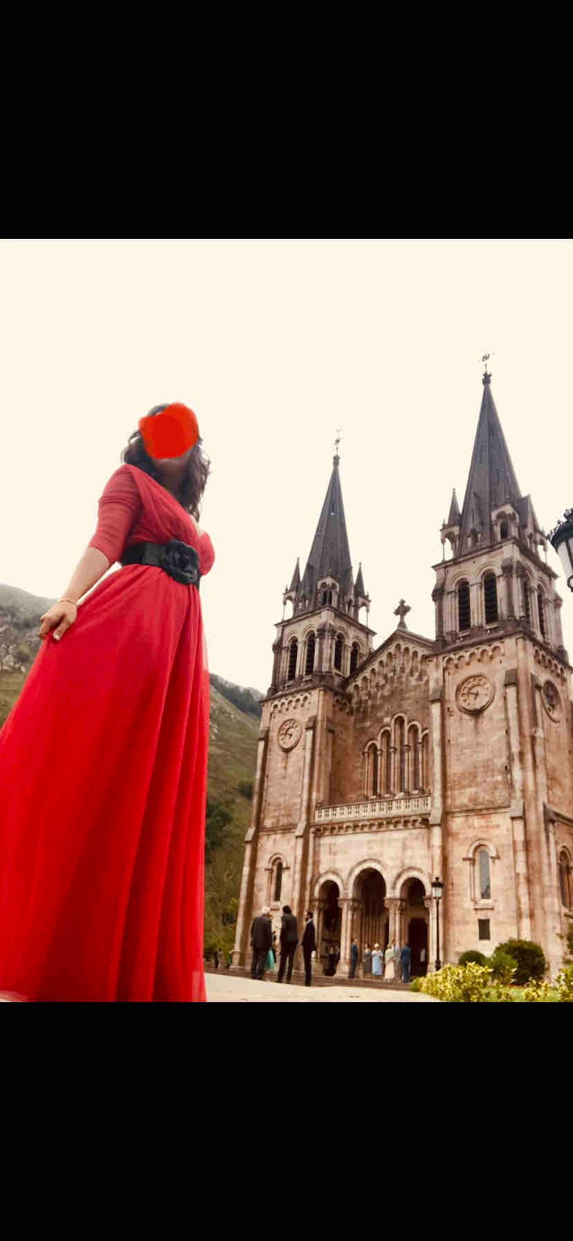 Vestido rojo — foto 1 de 2