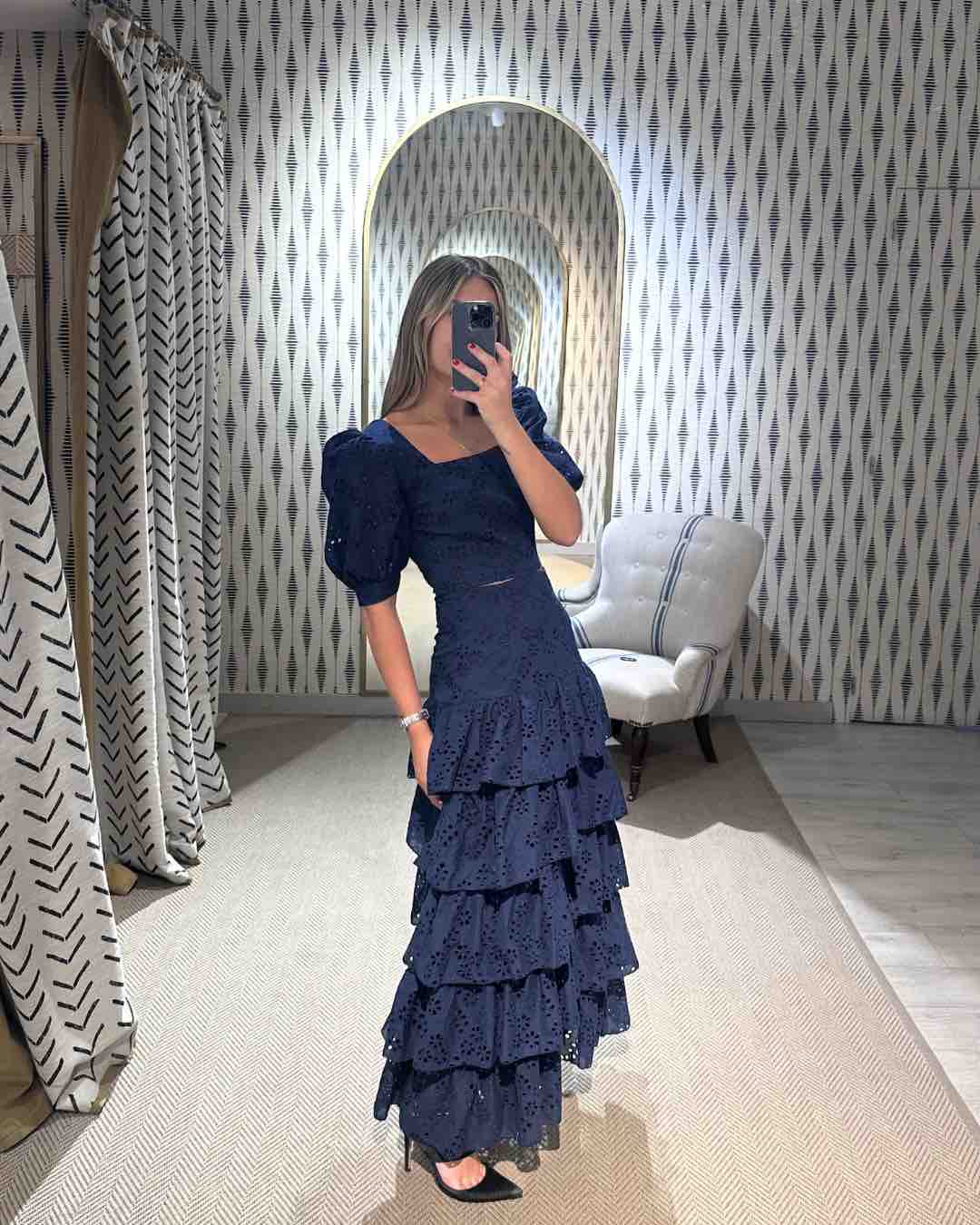 Conjunto real azul marino Inma Camacho — foto 1 de 2