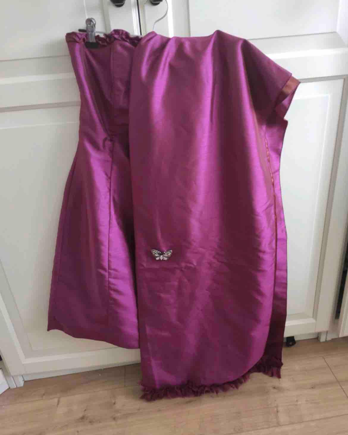 Vestido tornasol con estola El Corte Inglés — foto 5 de 5