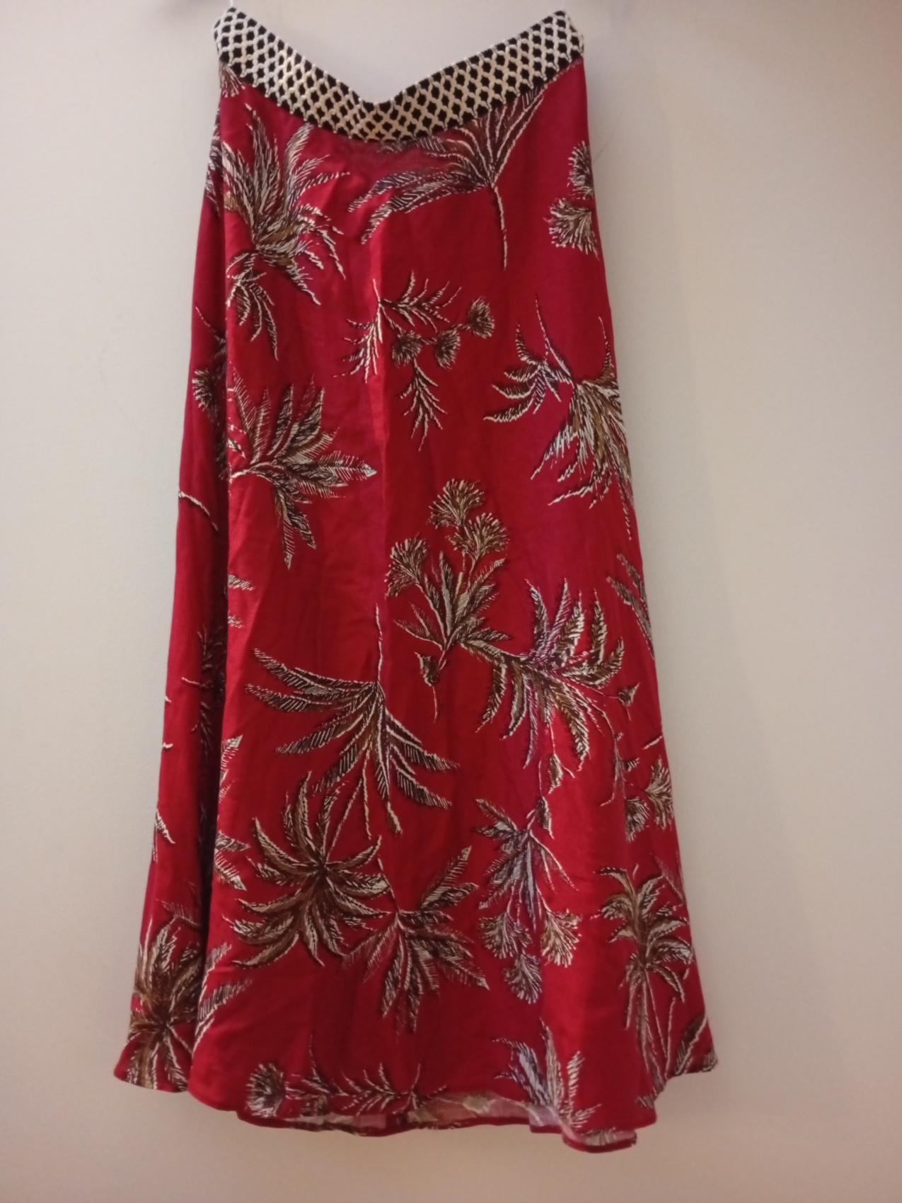 Conjunto top y falda Miphai — foto 4 de 6