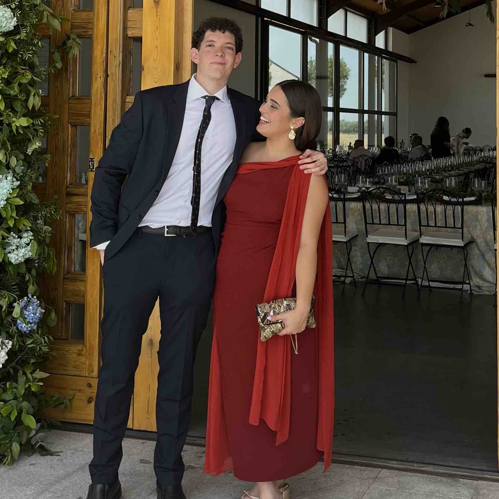 Vestido de boda elegante rojo Lady Pipa — foto 2 de 2