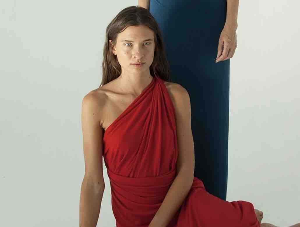 Vestido Sustris Maria Roch rojo. Talla unica. — foto 4 de 5
