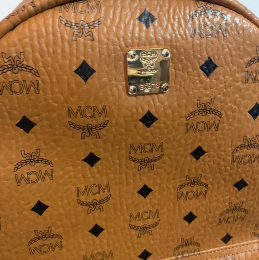 mochila MCM Stark unisex — foto 3 de 5