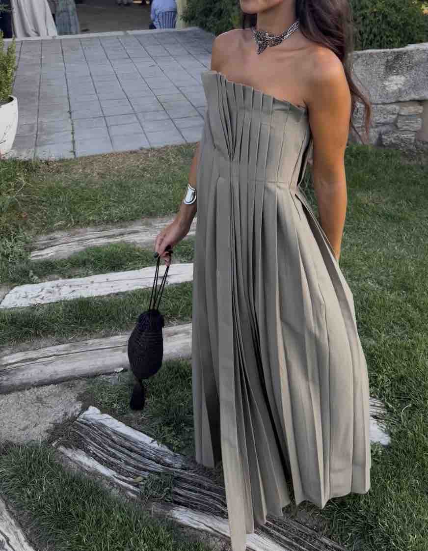 Vestido evento Zara — foto 2 de 2