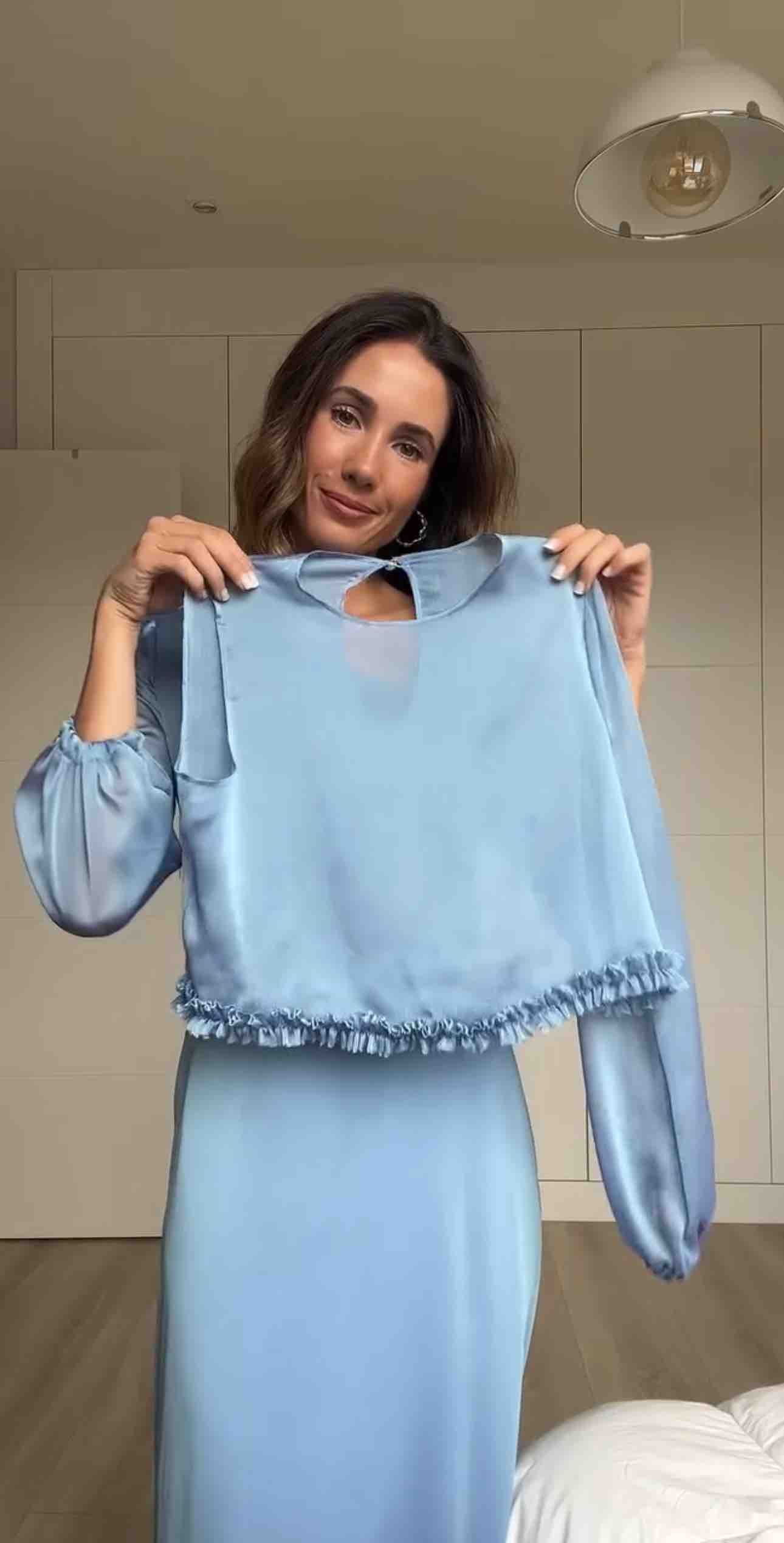 Vestido invitada azul Atelier98 — foto 3 de 6