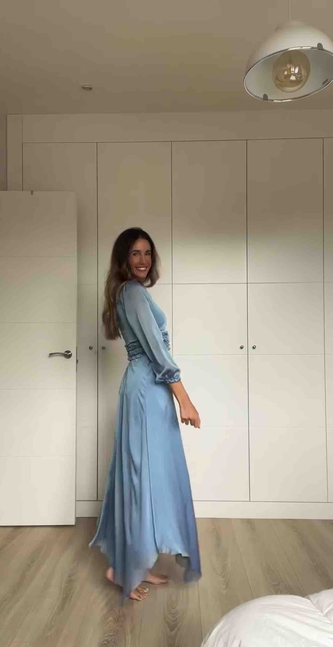 Vestido invitada azul Atelier98 — foto 6 de 6