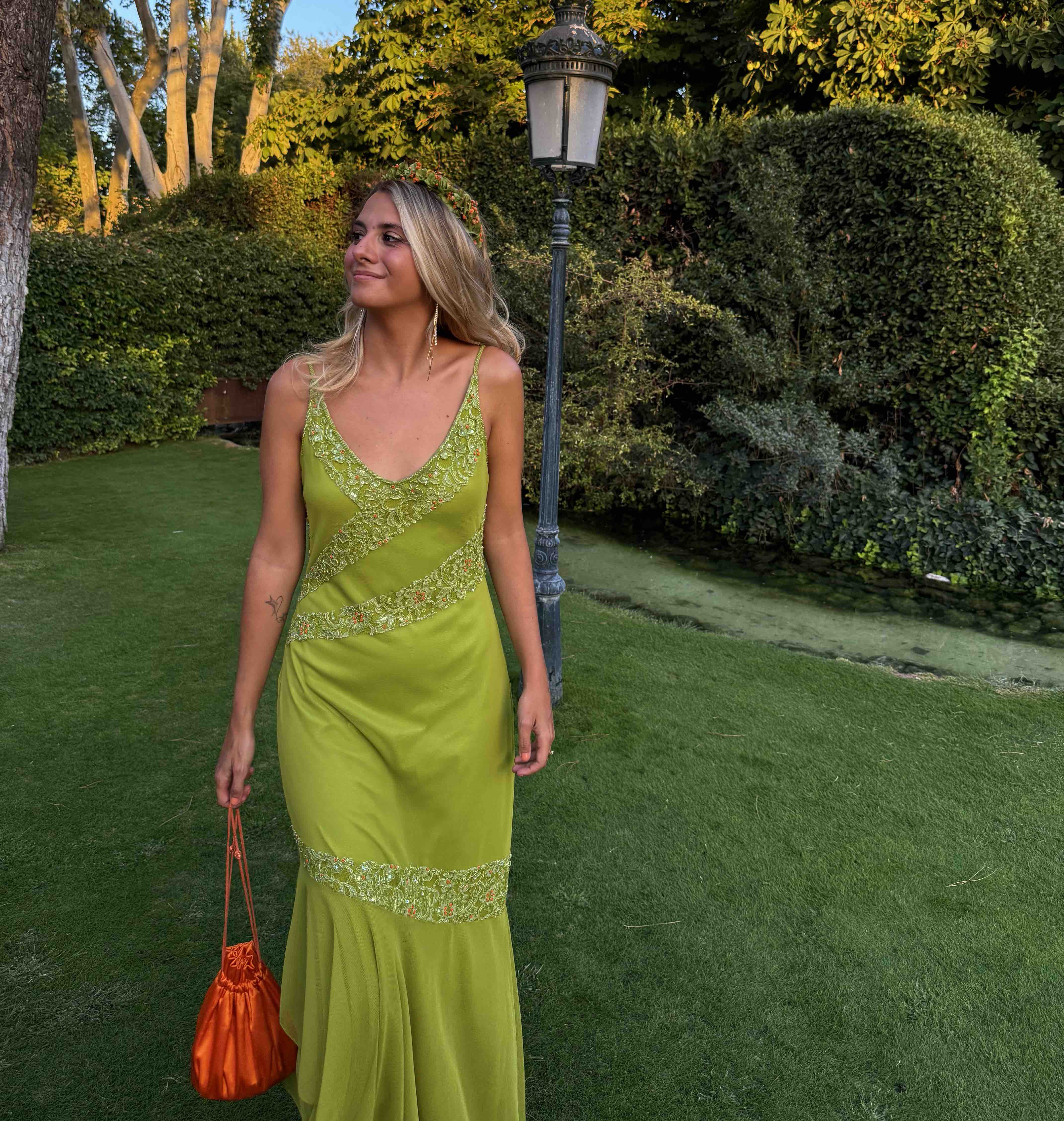 Vestido de invitada Bacuar — foto 1 de 5